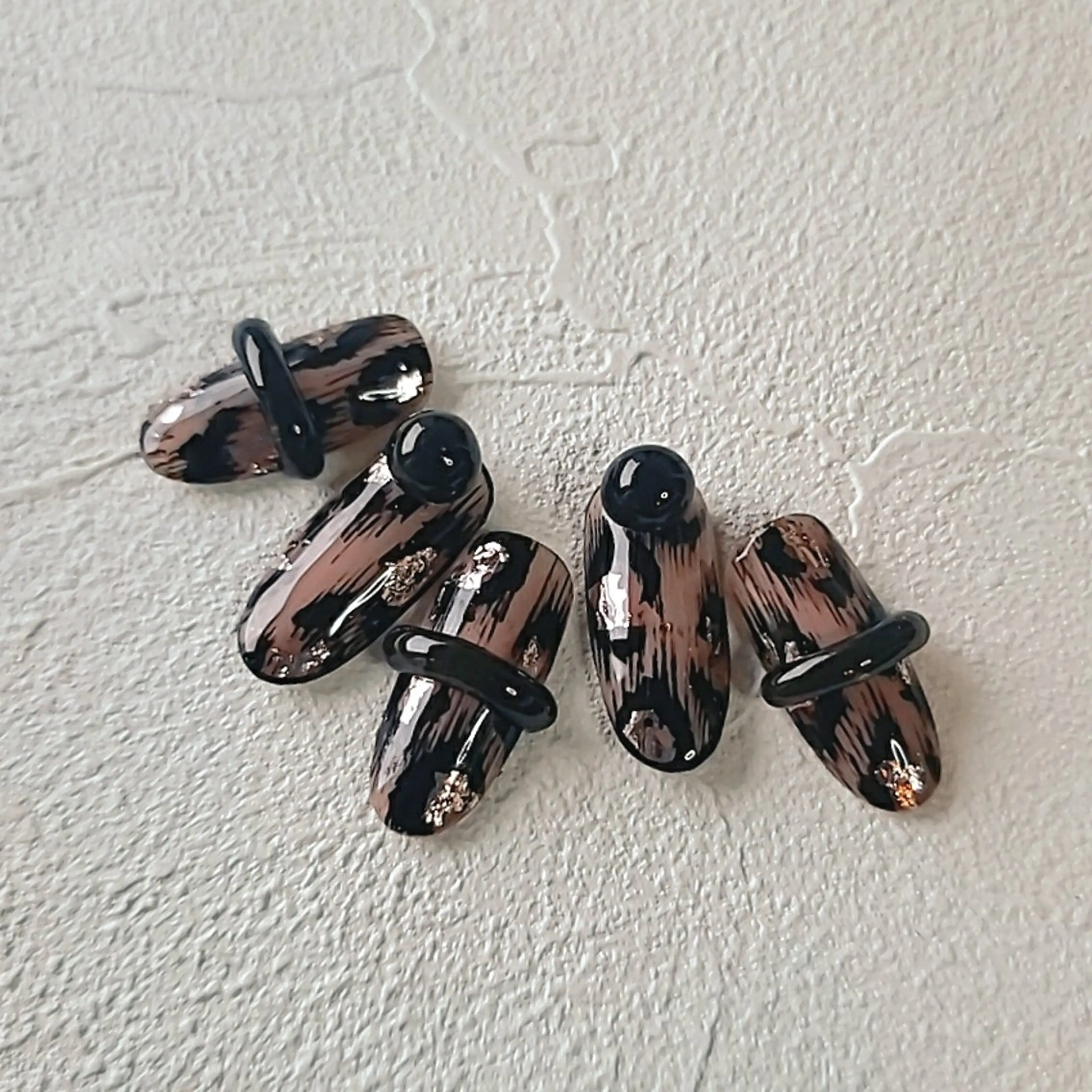 ネイル アニマル柄 Nail Allure(ネイル アルーア)所属・Nail Allureのネイルデザイン