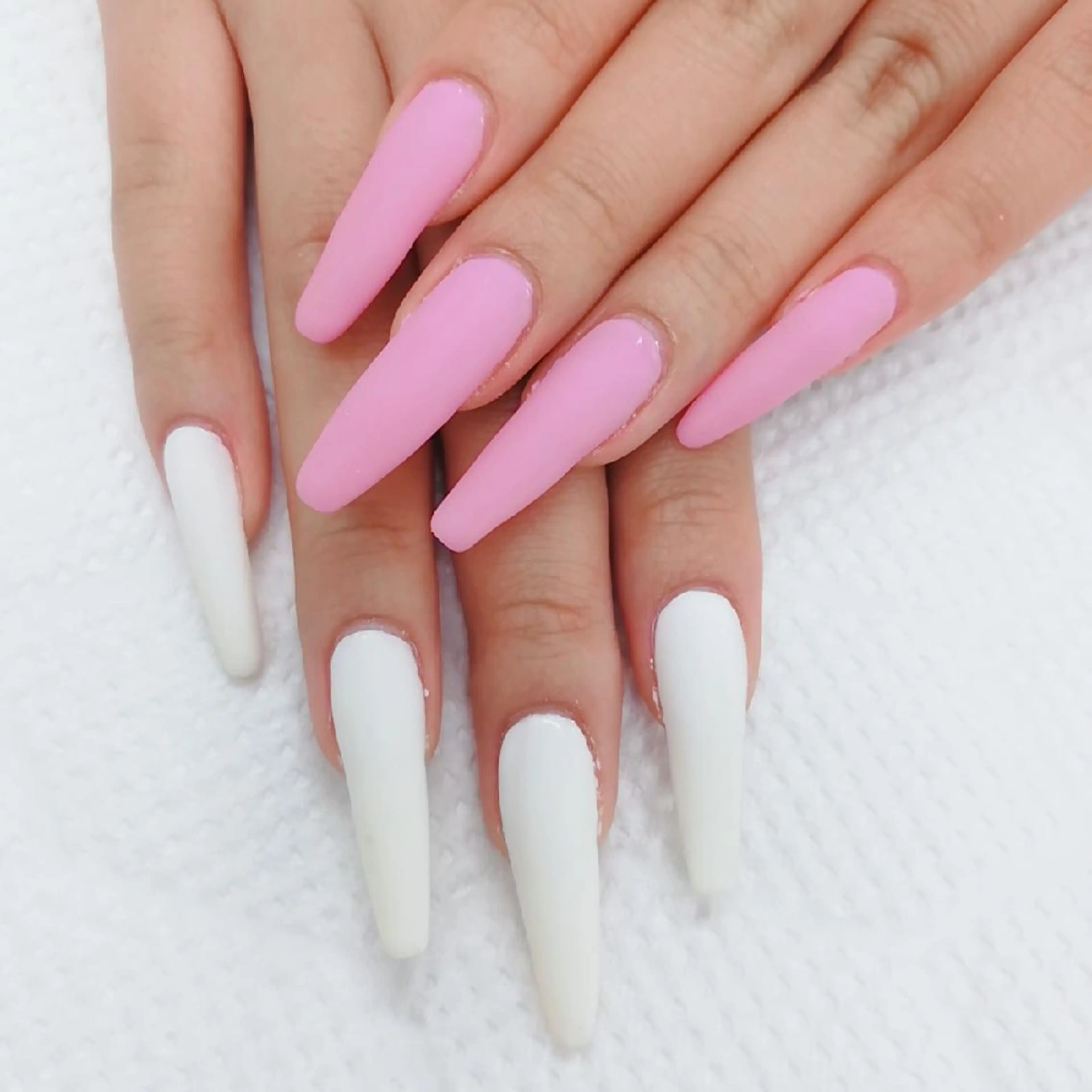 ネイル マットネイル 板倉 店長のネイルデザイン