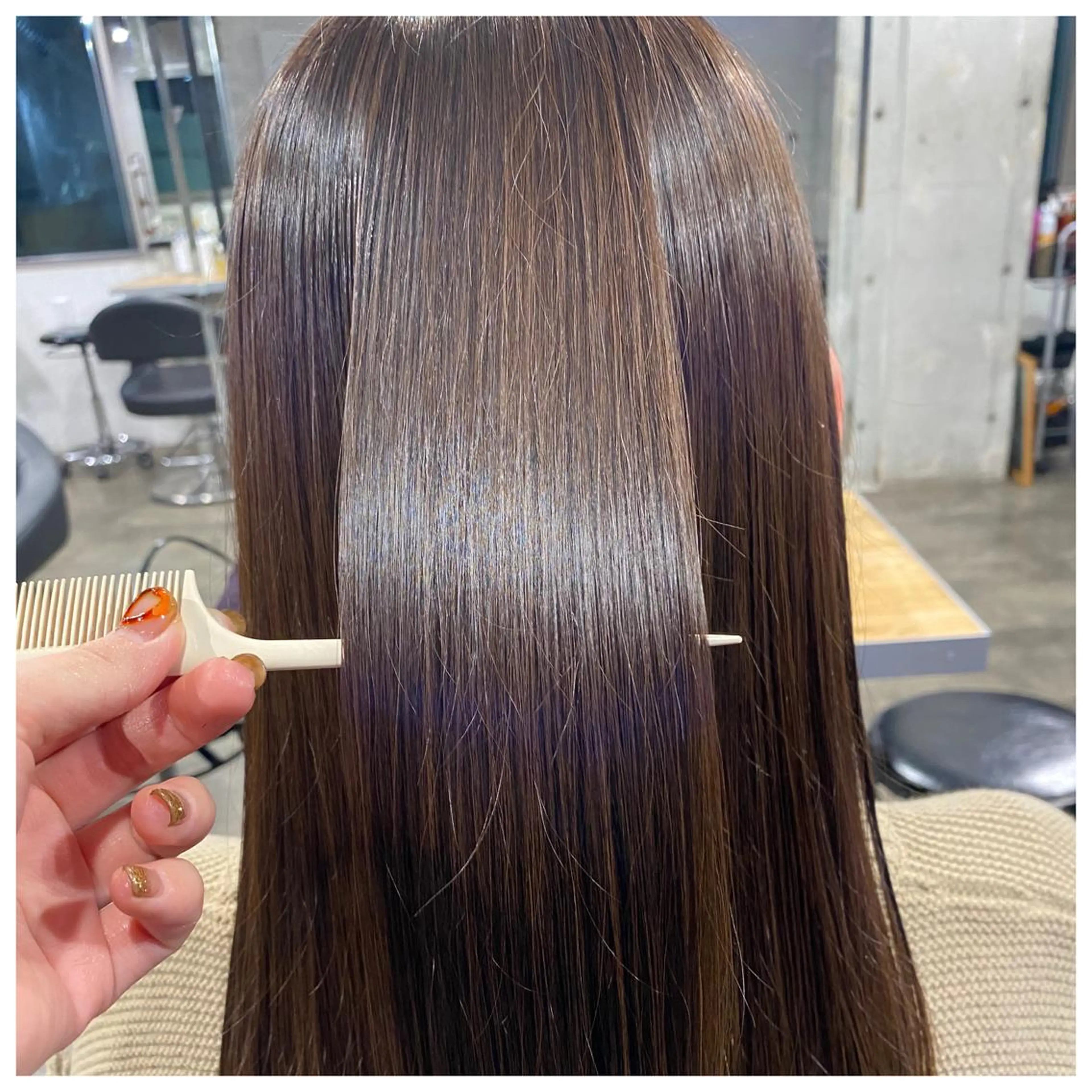 ロング カラー ヘアアレンジ 赤味消し.髪質改善 🌿𝘠𝘜𝘙𝘐のヘアスタイル