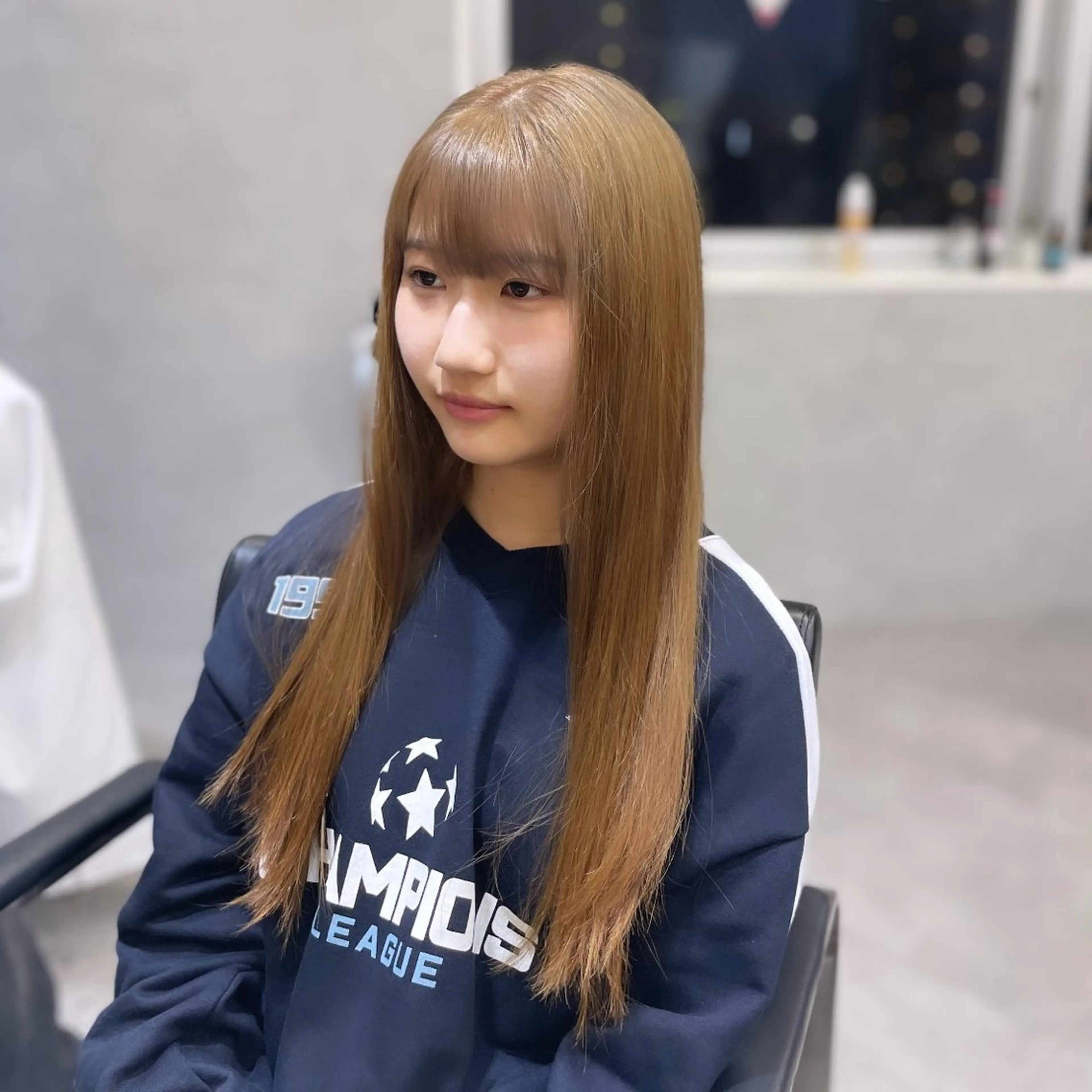 ロング カラー ベージュカラー ブリーチ ケアブリーチ 透明感カラー ヘアカラー Rui/透明感カラー 暖色/レイヤーカットのヘアスタイル