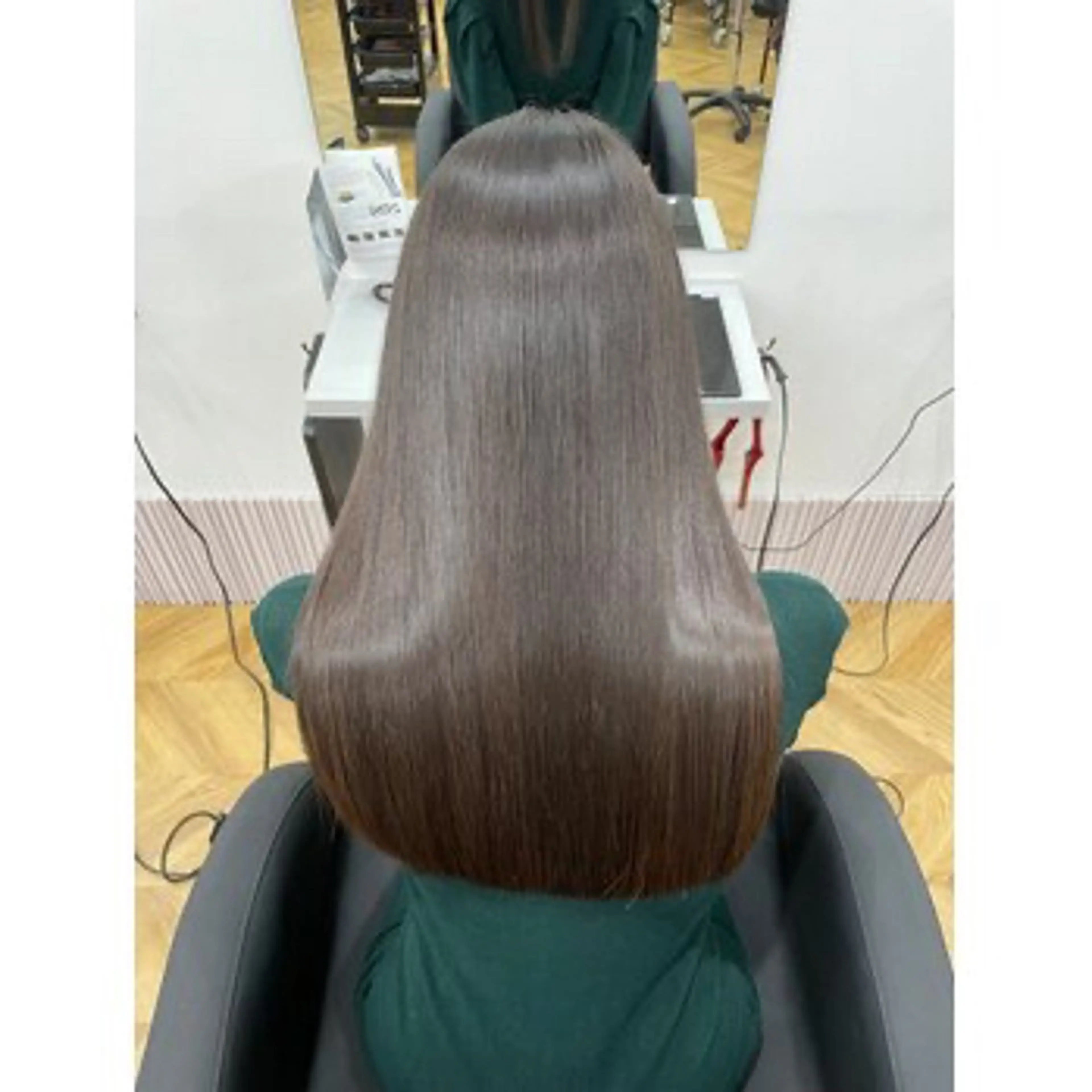 🎗️デザインカット＋✨美髪縮毛矯正＋りんご幹細胞培養液Tr🫧【柔らかく艶のある美髪へ】の写真