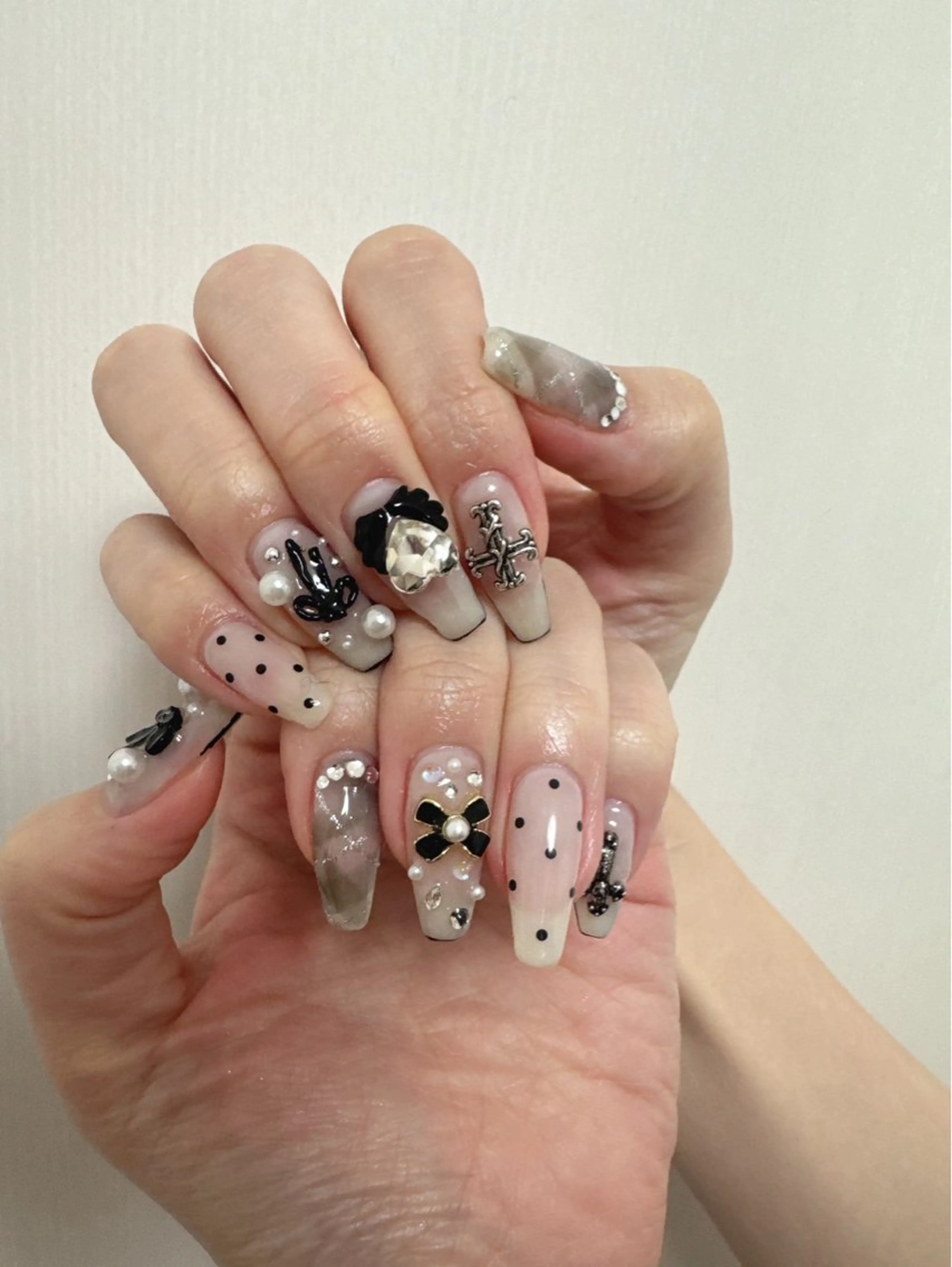 ネイル 韓国ネイル ハンドネイル 三原 麻佑のネイルデザイン