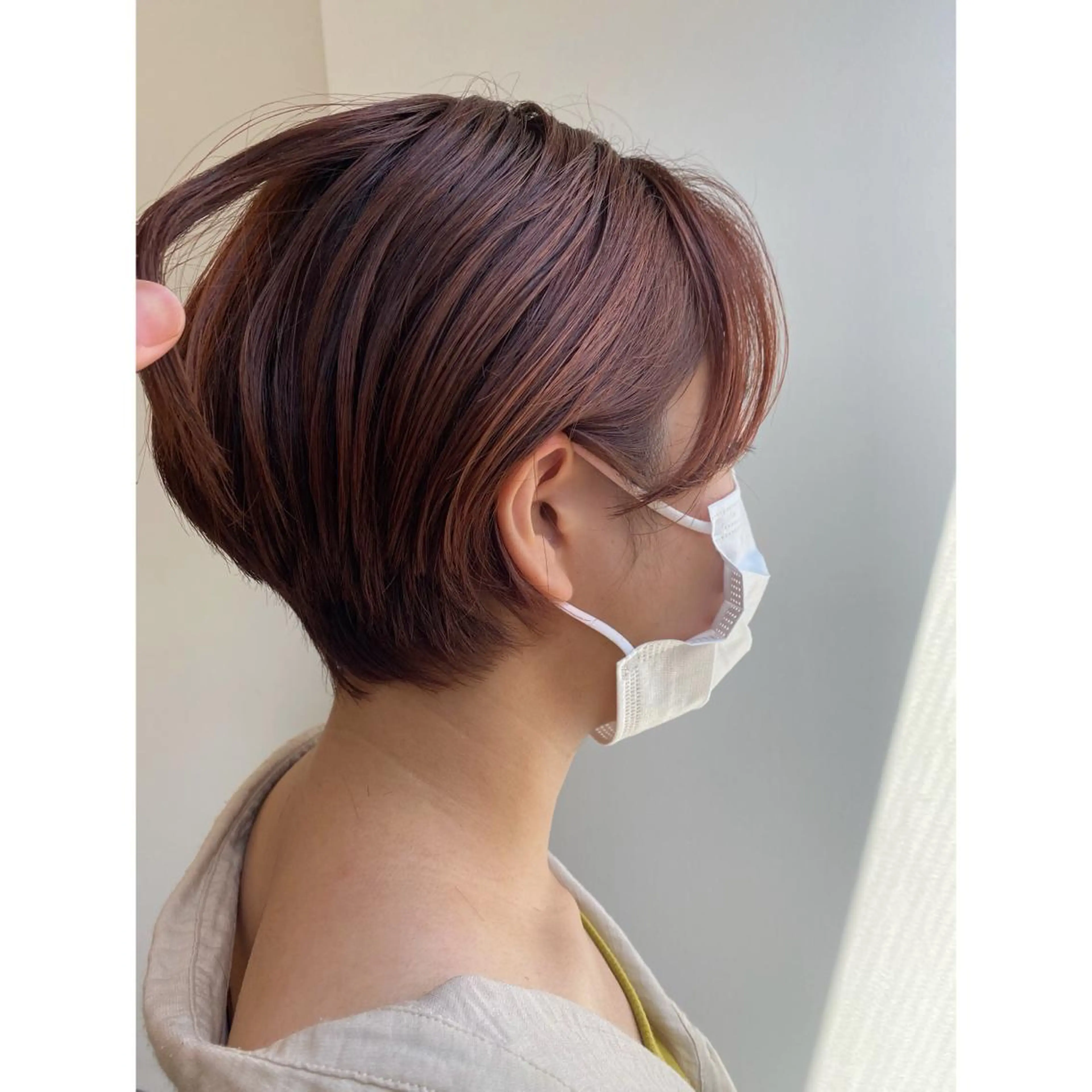 ショート ショートボブ ラベンダーブラウン ボブ ショートヘア ボブ/ぱつっとボブ/ 谷口 海星のヘアスタイル