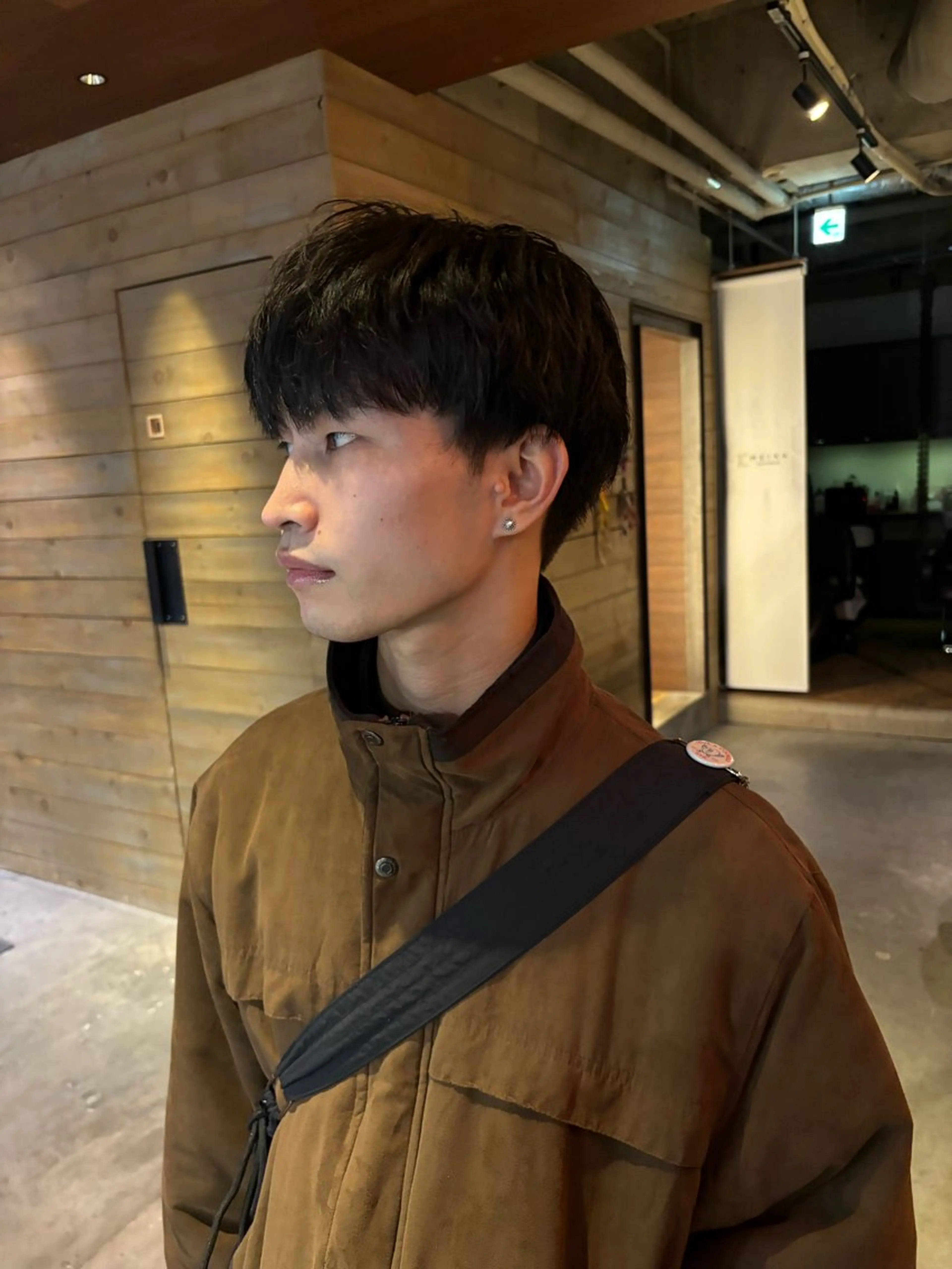 ショート パーマ メンズ メンズパーマ 刈り上げ ニュアンスパーマ ワックス脱毛 カットモデル募集 /ハナオカユウキのヘアスタイル