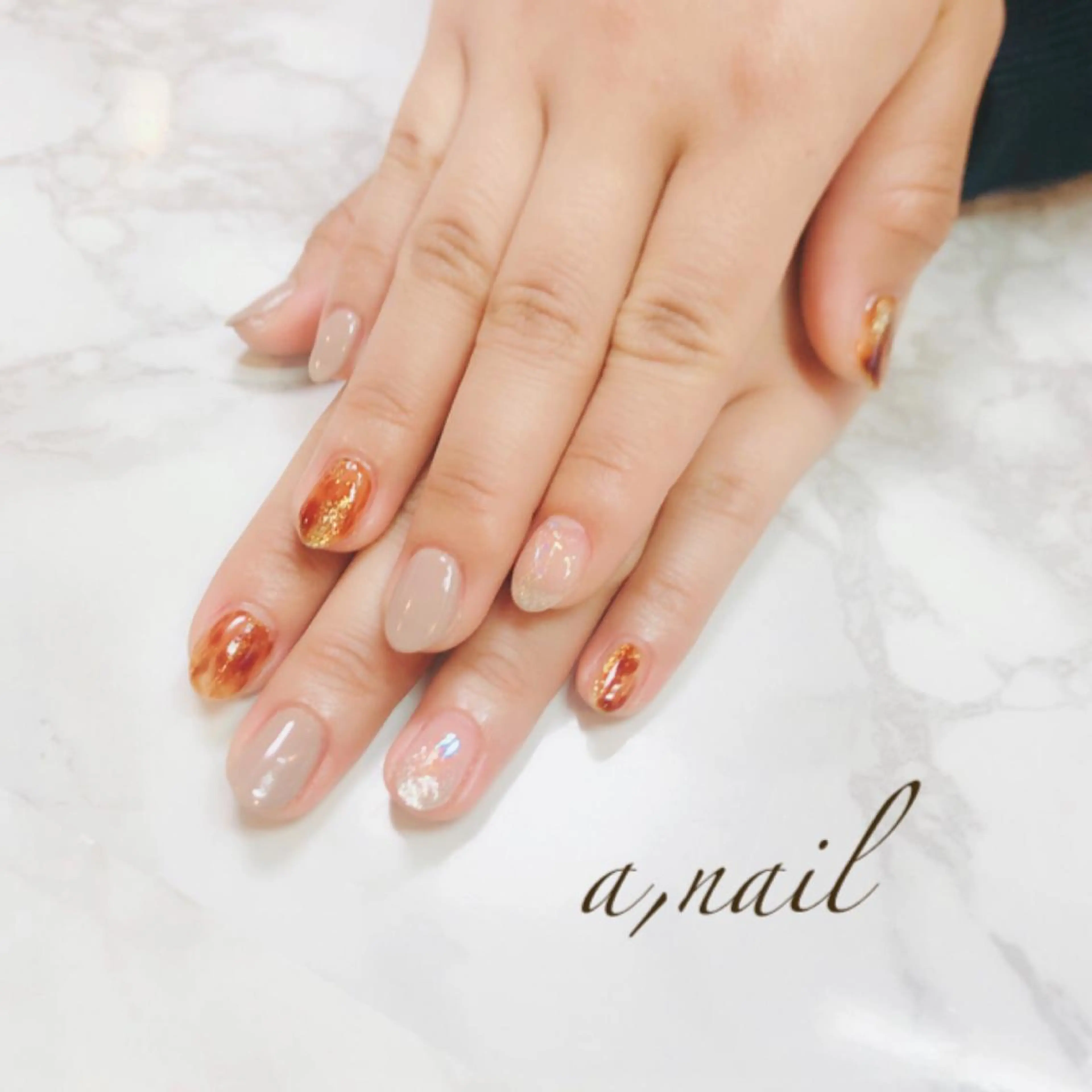 ネイル フットネイル ジェルネイル グラデーション 持ち込み ニュアンスネイル ネイルサロン エーネイルのネイルデザイン