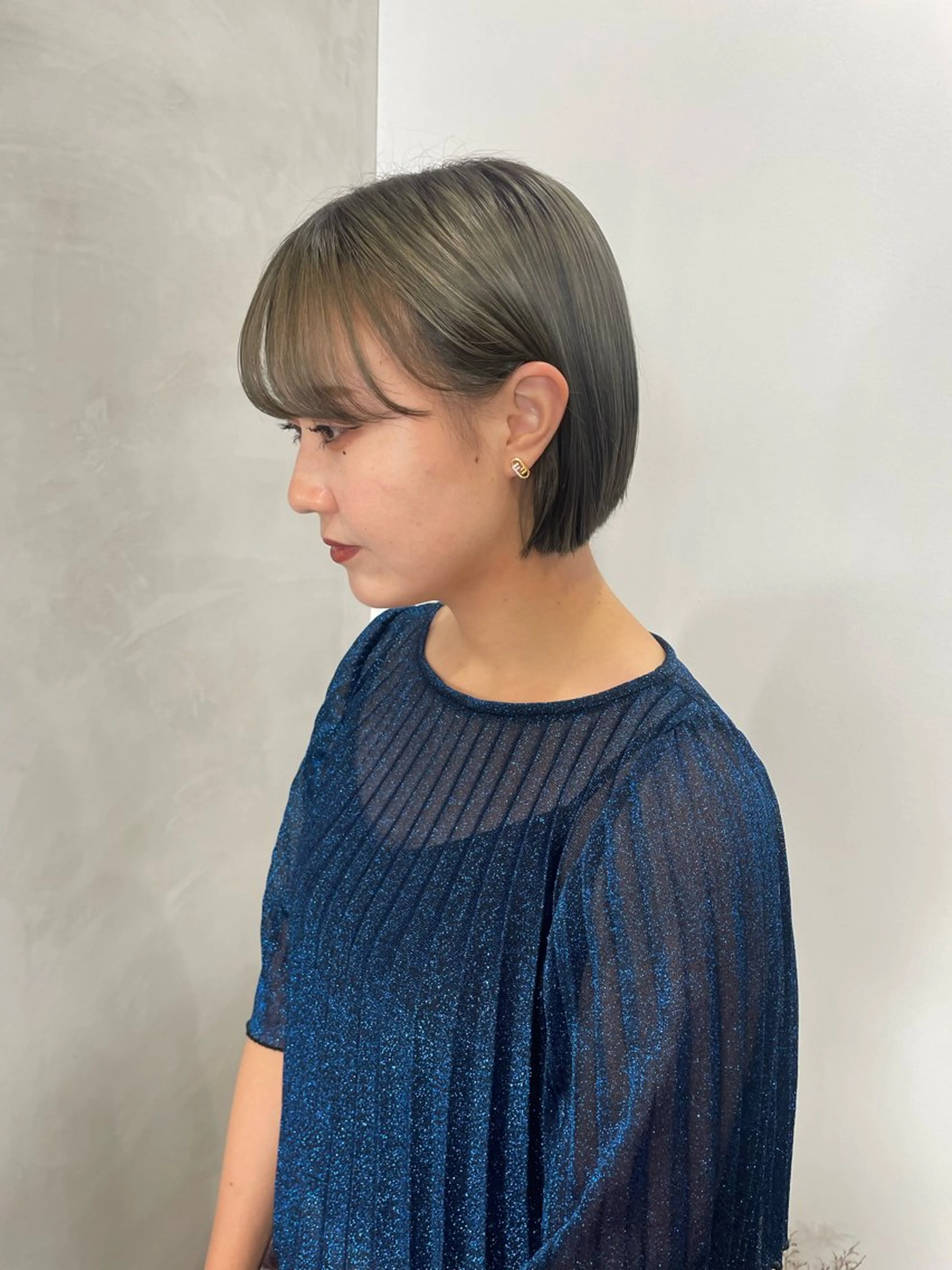 ショート Megu/ベージュ/ 透明感カラーのヘアスタイル