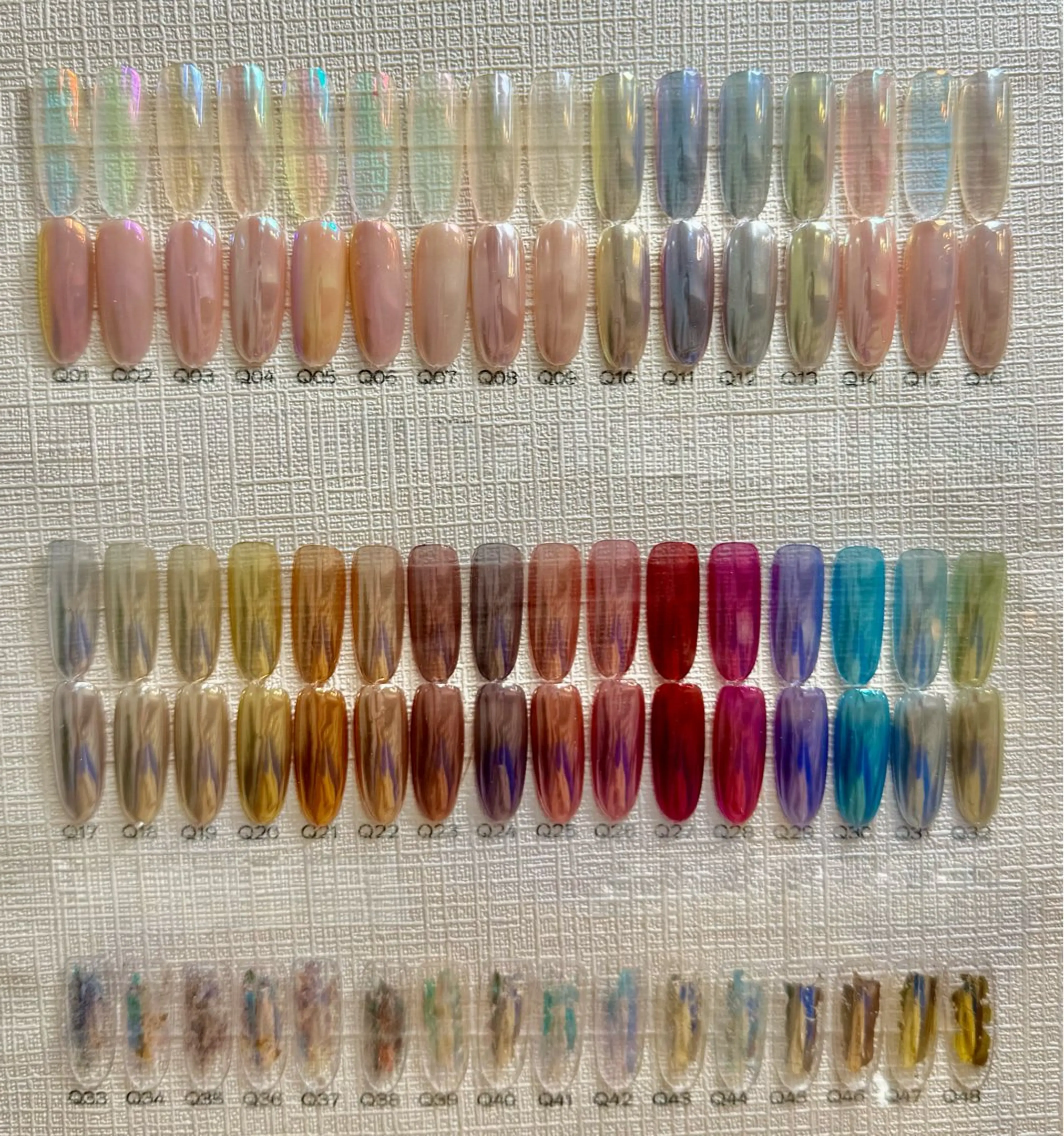 ネイル ハンドネイル トウイ チャンのネイルデザイン