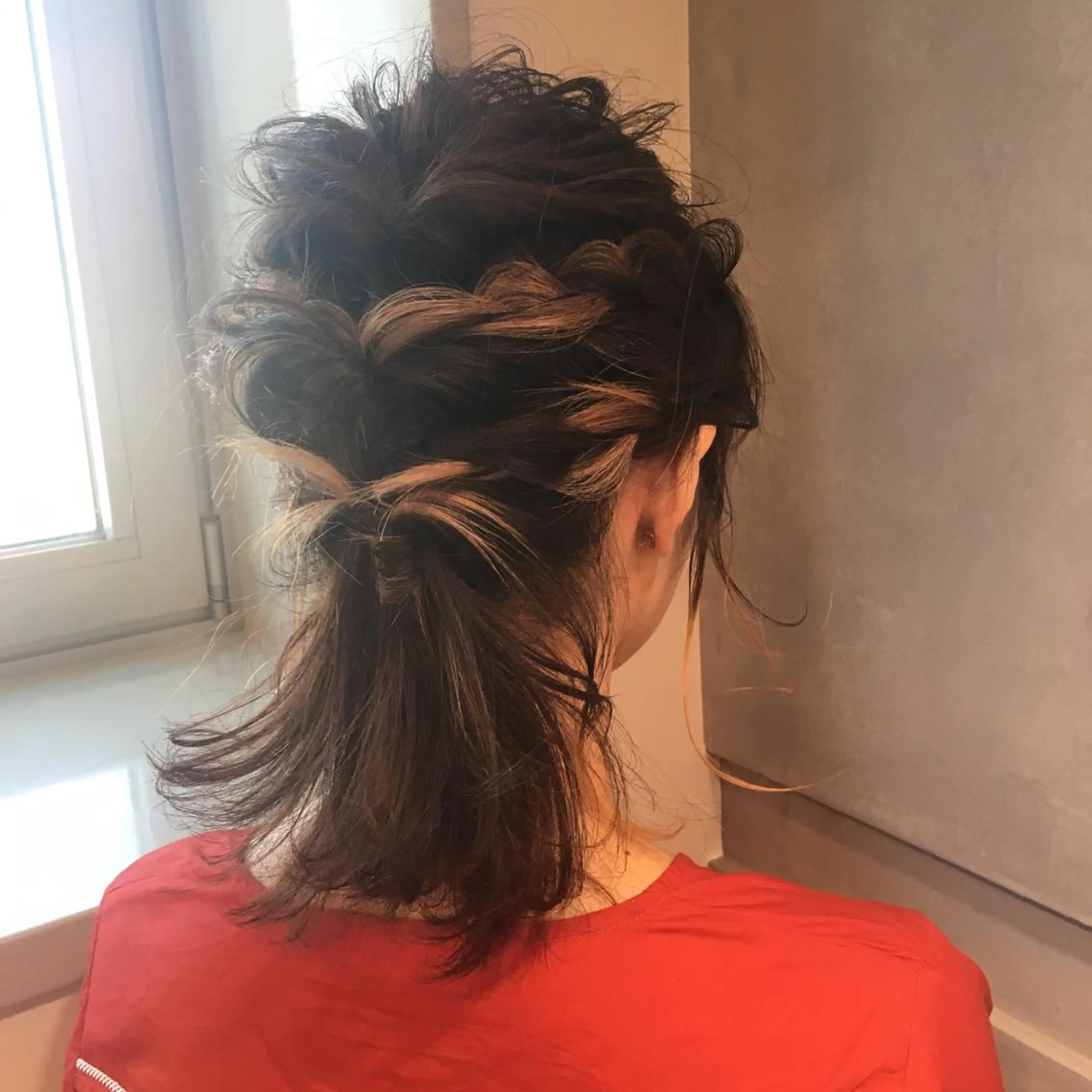 ミディアム カラー ヘアアレンジ インナーカラー BellaDolce omotesando所属・SUZUKI KEISUKEのヘアスタイル