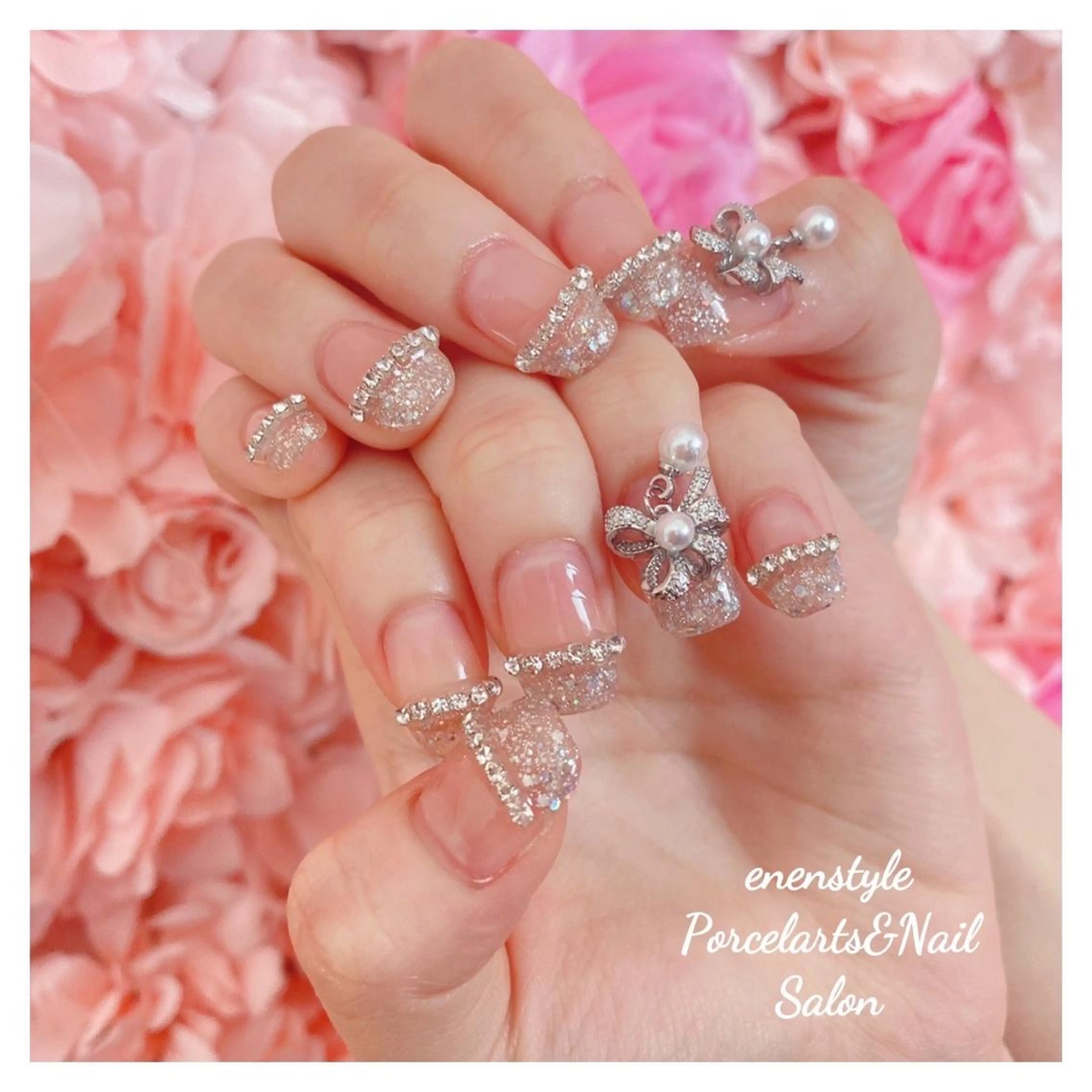 ミディアム ネイル 👑enen style👑のネイルデザイン