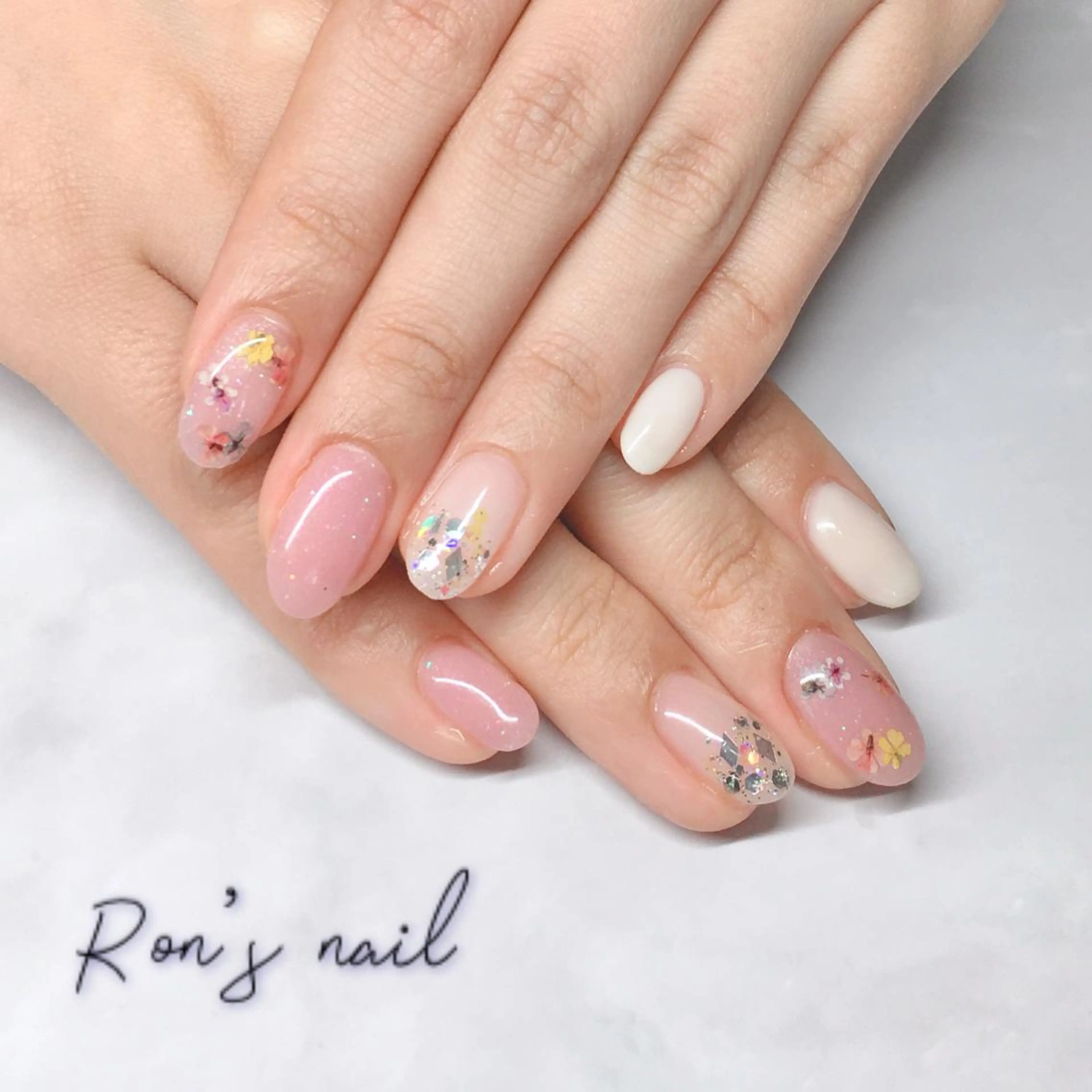 ネイル Ron's nail 仙田のネイルデザイン