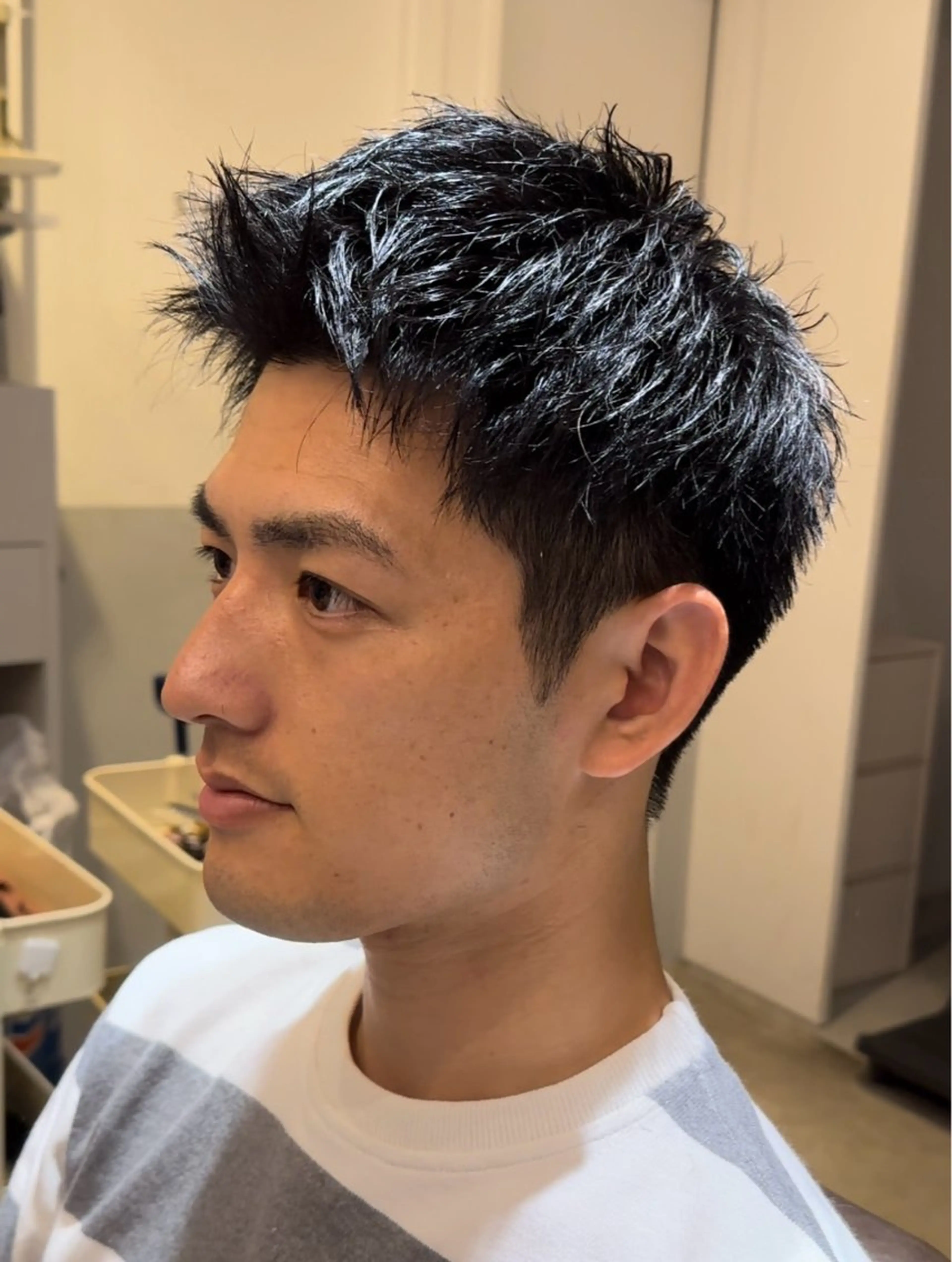 ショート Noisyle 北堀江店所属・プードルパーマ職人 SHUNのヘアスタイル