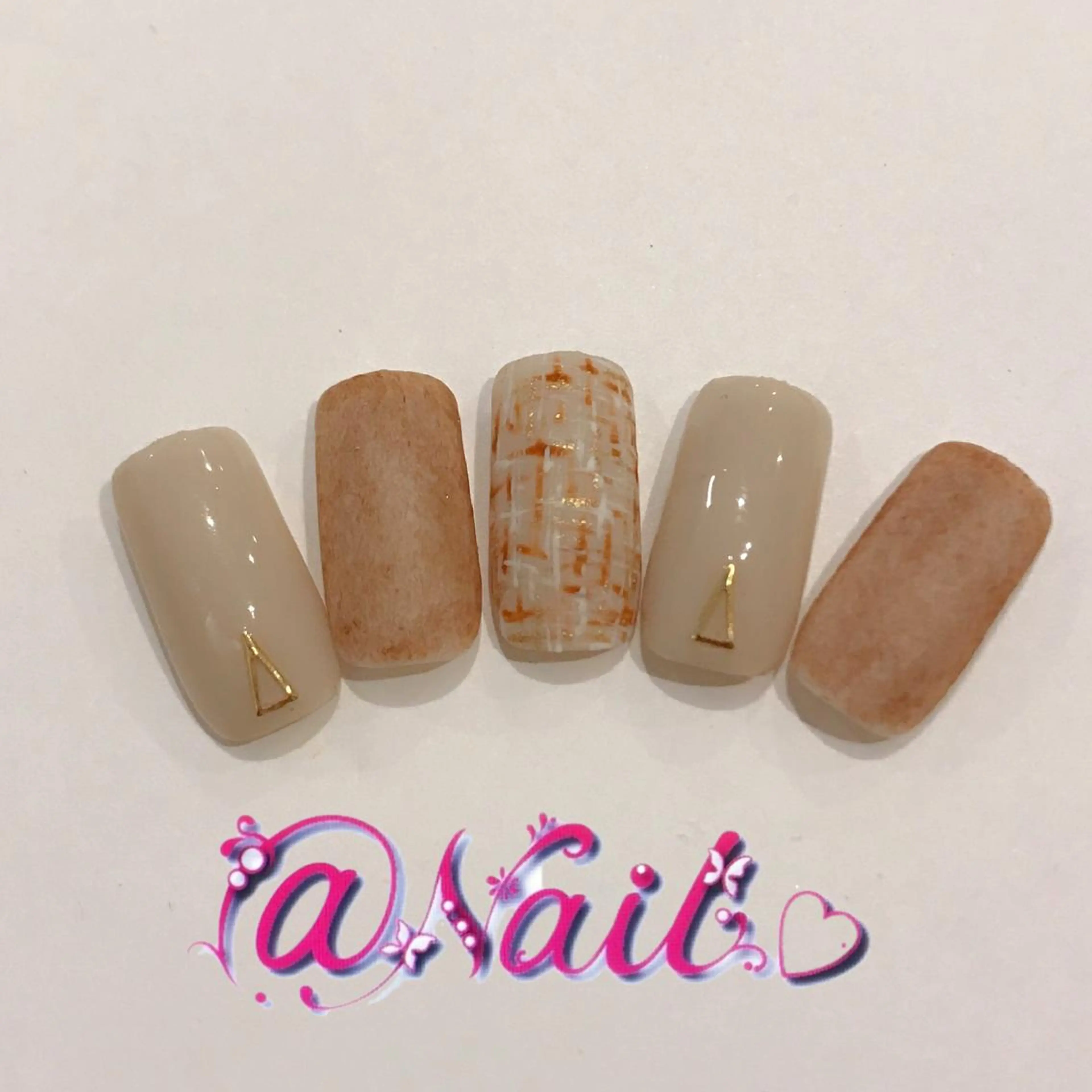 ネイル フットネイル ジェルネイル スカルプネイル 小尾 栞のネイルデザイン