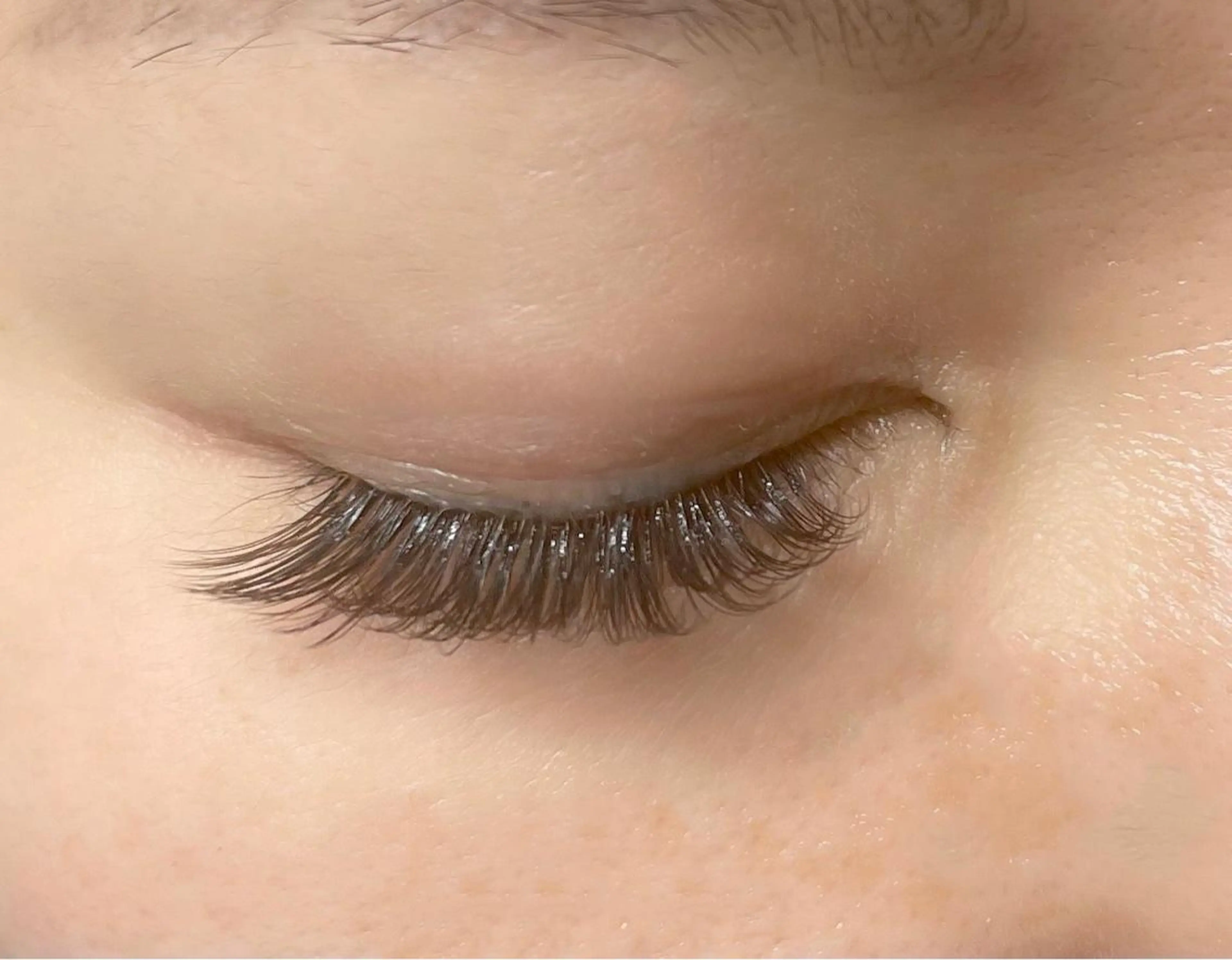 マツエク・マツパ ボリュームラッシュ SIANQCA(シアンカ)所属・SIANQCA 代表LINAのマツエク・マツパデザイン