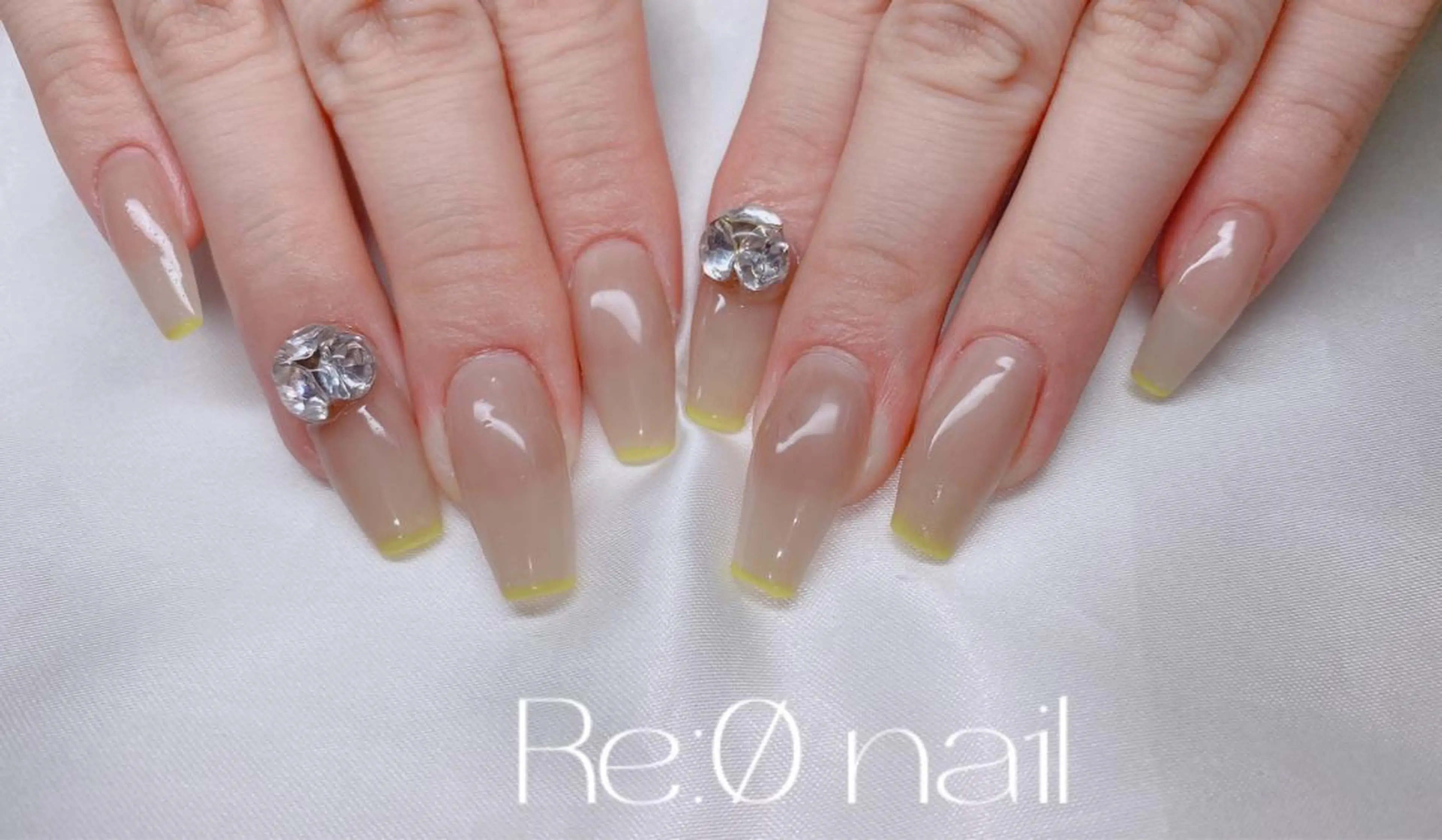 ネイル フレンチネイル ハンドネイル Re:Ø nail 🩵TSUJIのネイルデザイン