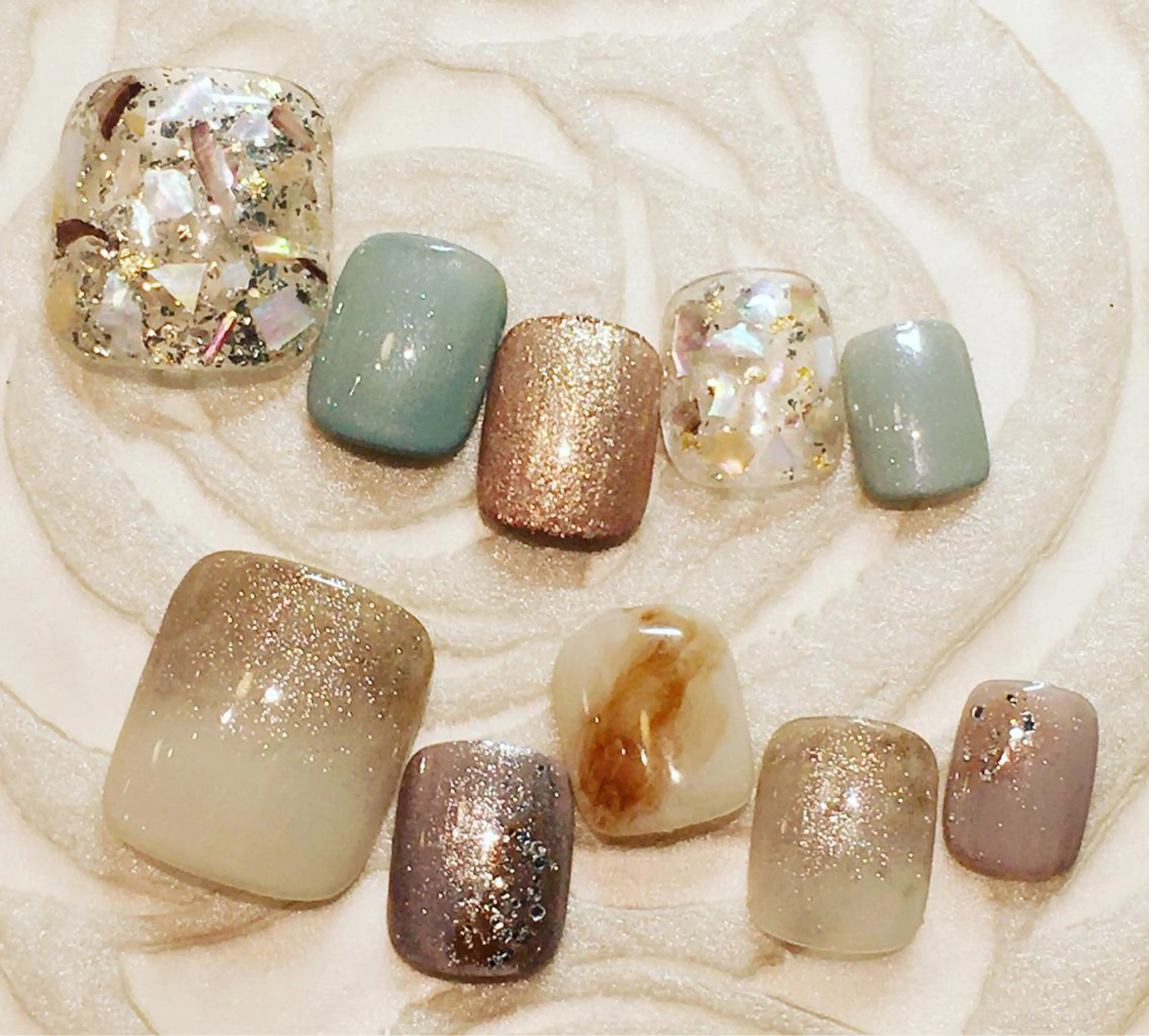 ネイル FURUSHO小牧所属・小原 希望のネイルデザイン