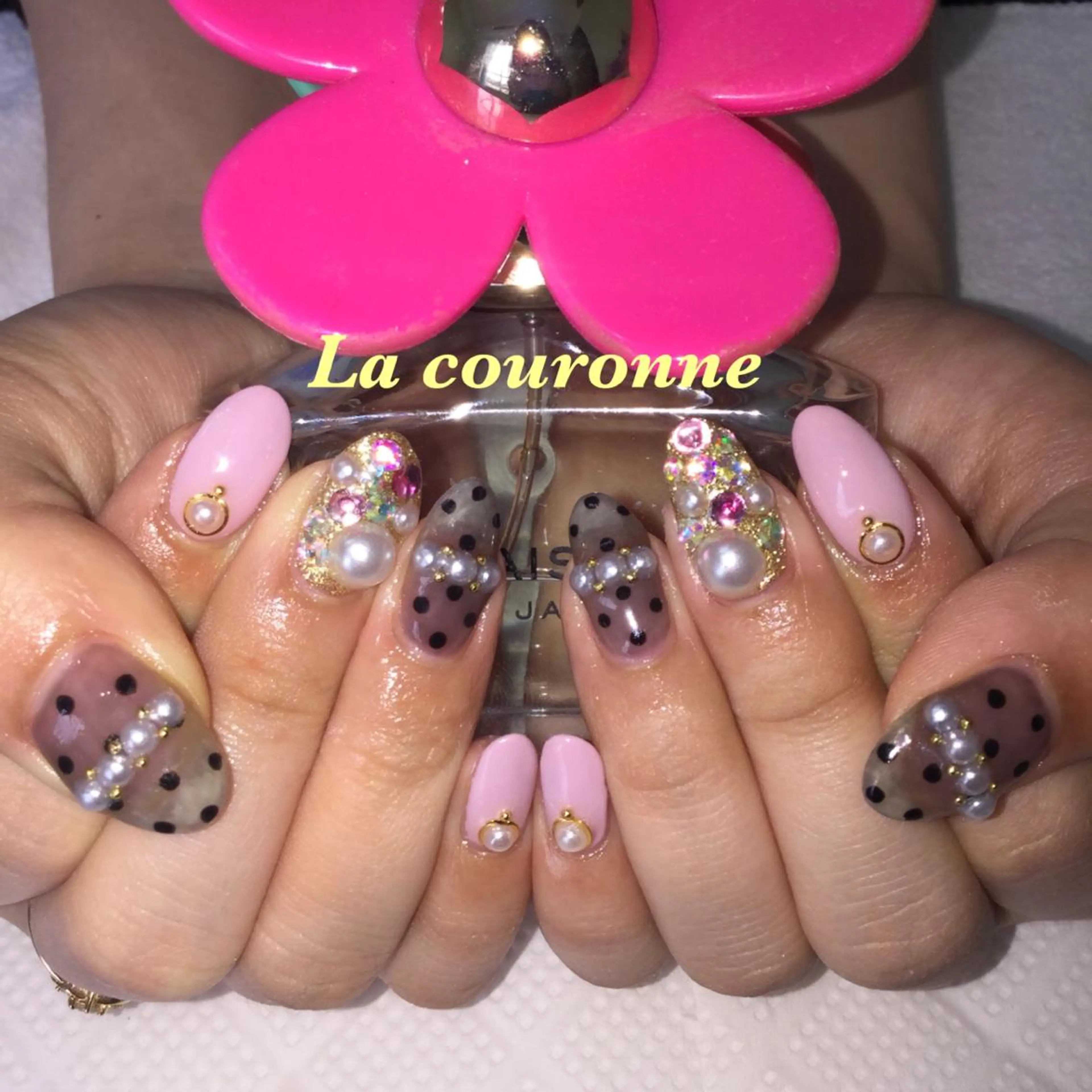 ネイル Lacouronne NATSUMIのネイルデザイン