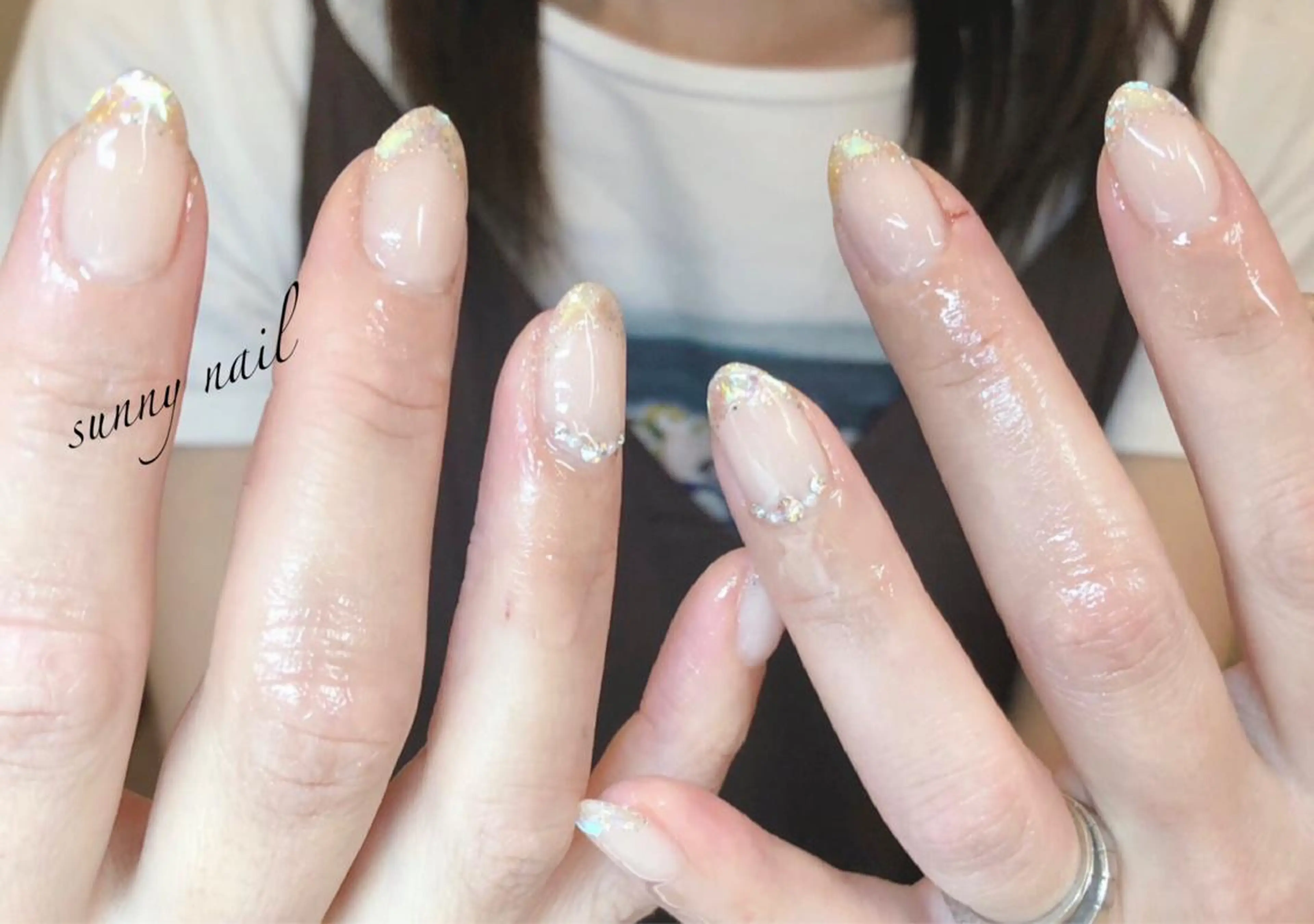ネイル フレンチネイル ガラスフレンチ キラキラネイル sunny nailのネイルデザイン