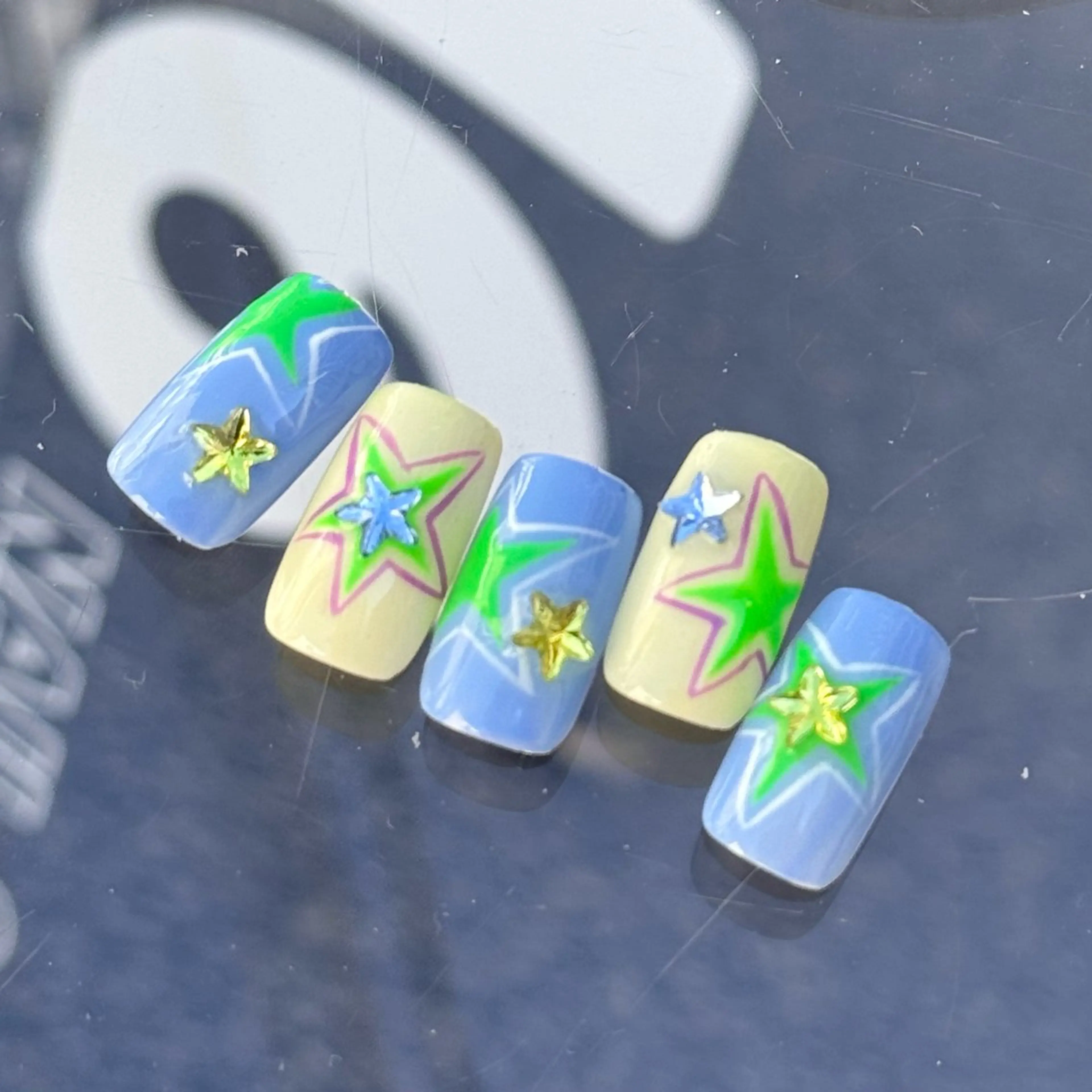 ネイル Pins16所属・Hi-Ko 🍒のネイルデザイン