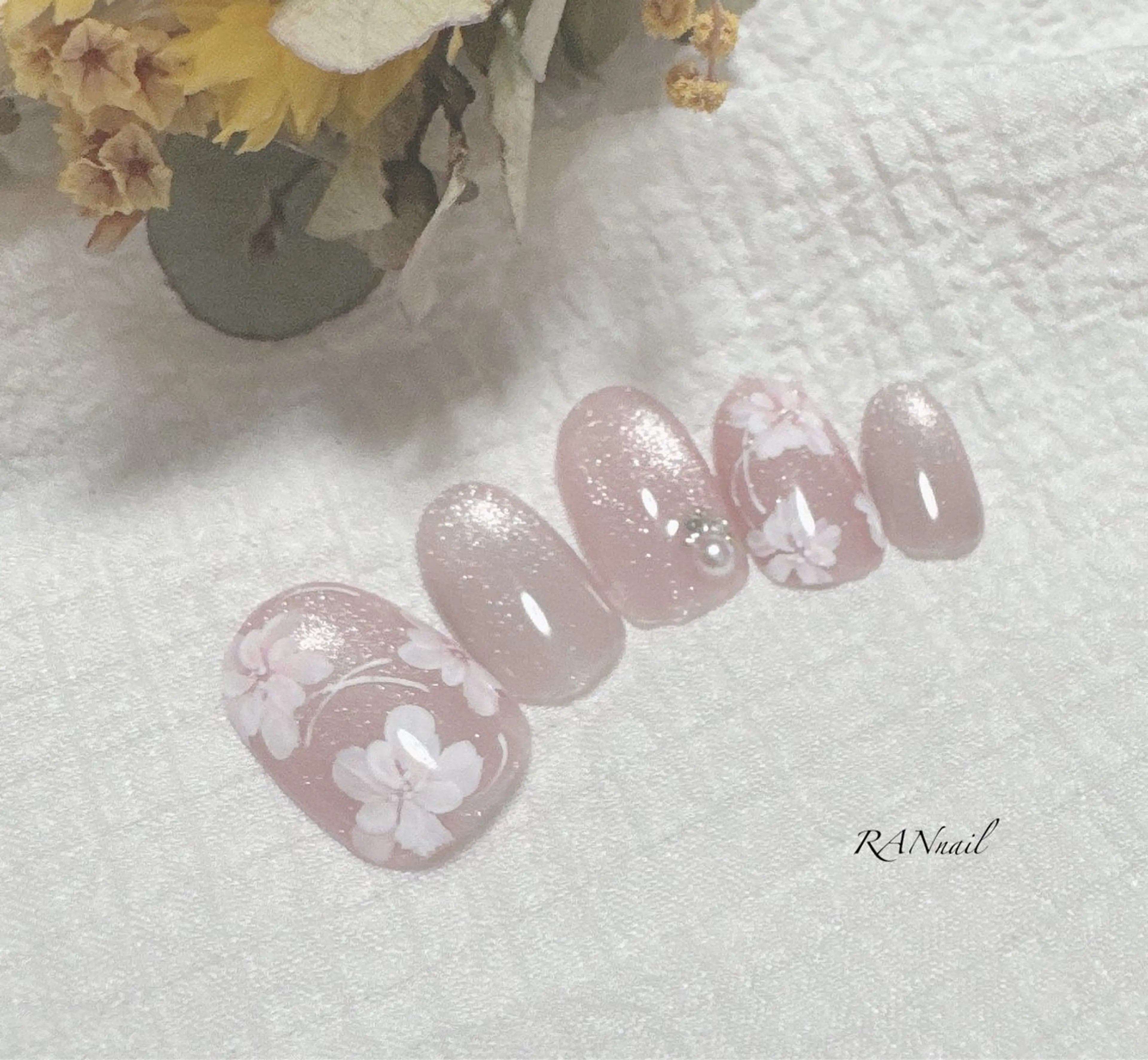 ネイル 桜ネイル フラワーネイル マグネットネイル ピンク シンプルネイル ハンドネイル フットネイル RAN nail 〜ランネイル〜所属・RAN nailのネイルデザイン