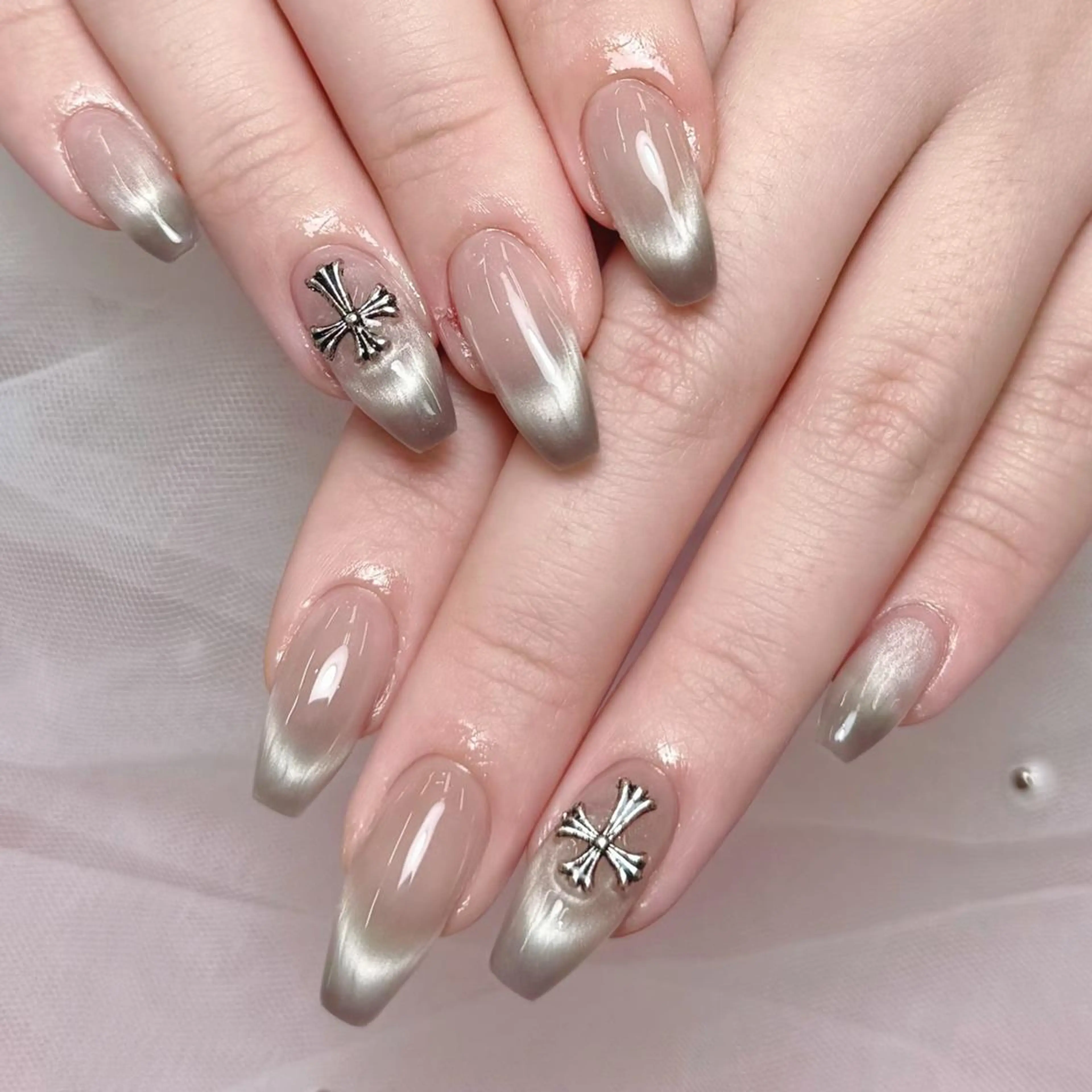 ネイル queens nailsalonのネイルデザイン