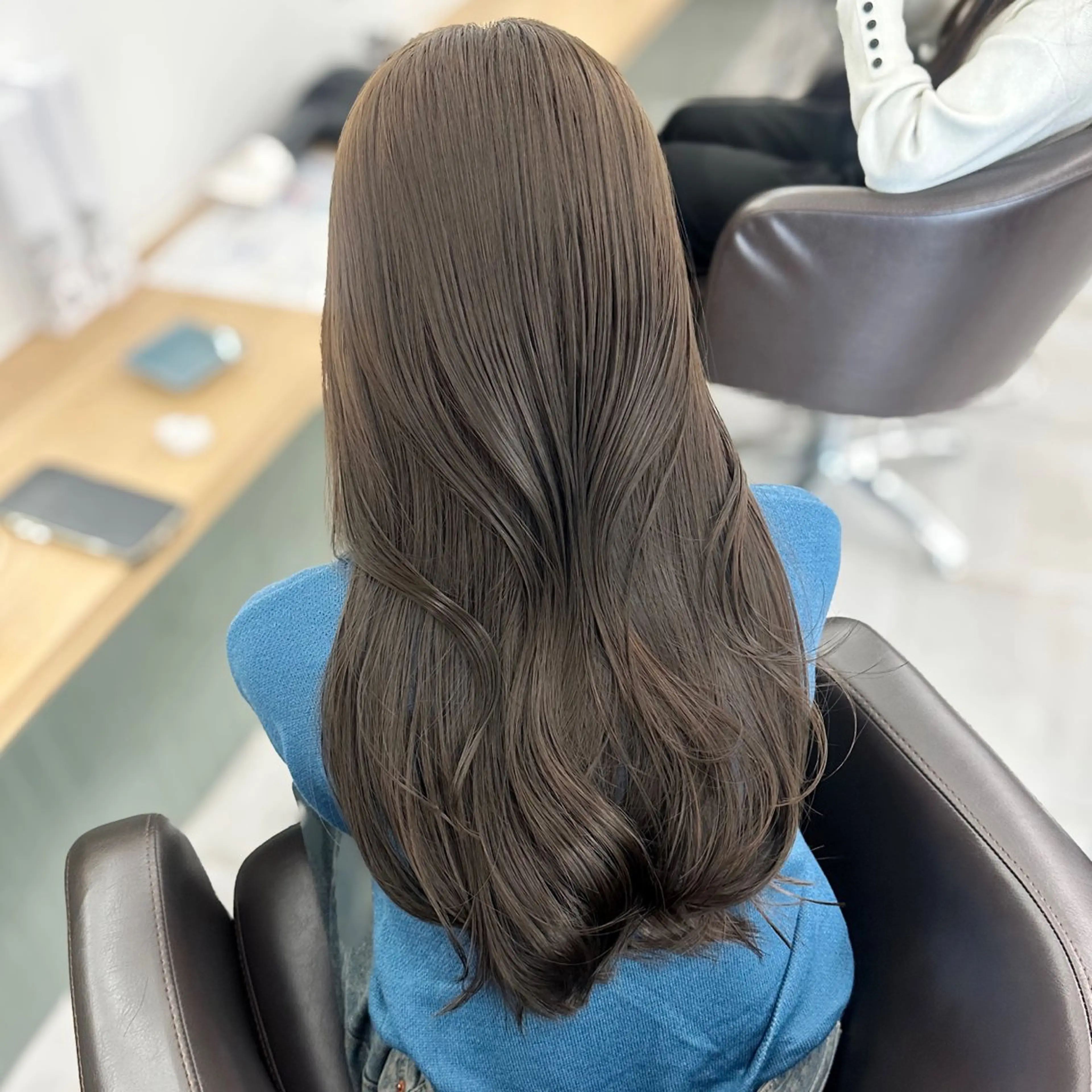 ロング カラー カット ヘアカラー トリートメント ブリーチなし/レイヤ ー特化🌈Tommyのヘアスタイル