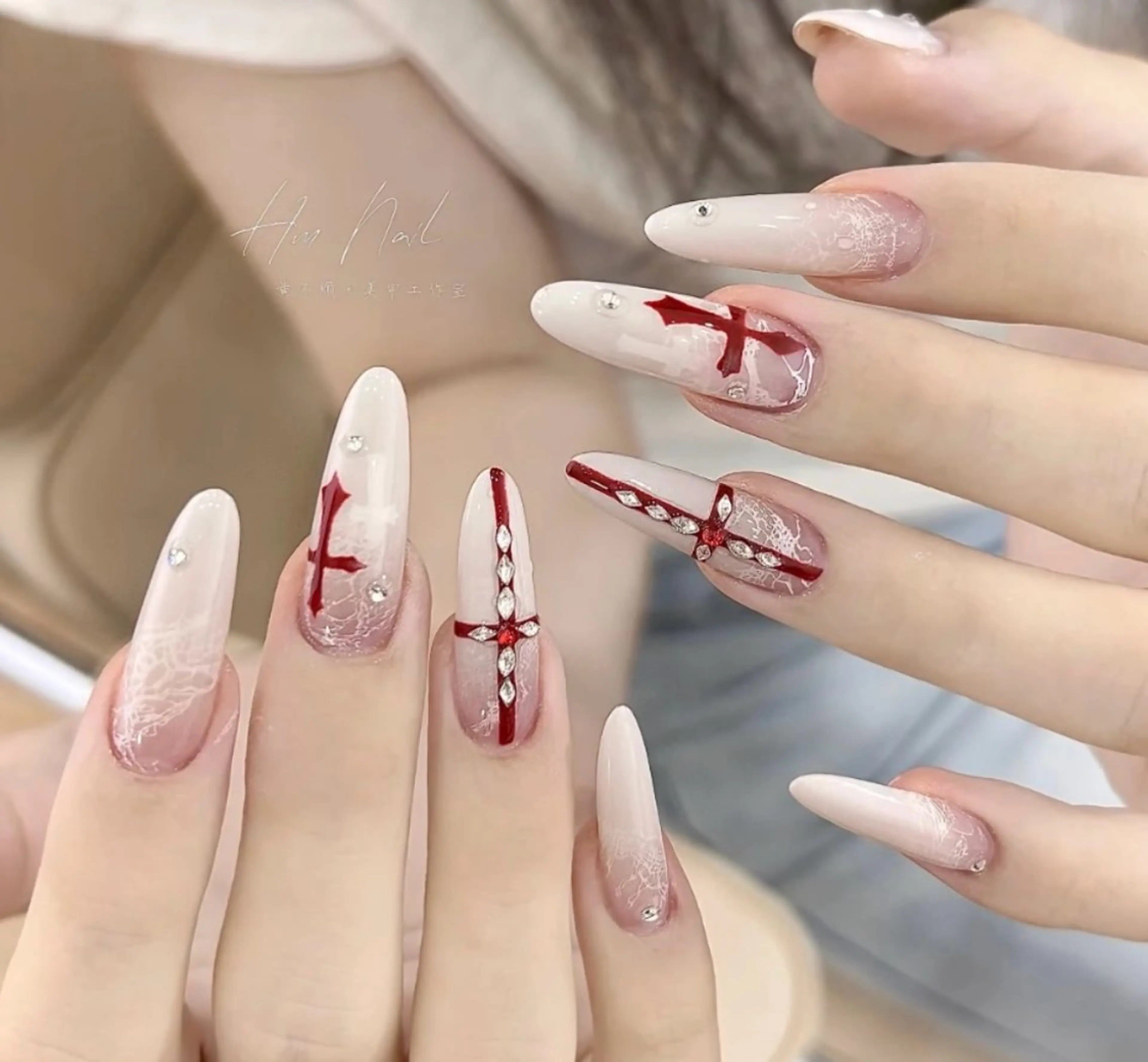 ネイル ハンドネイル NiNa ビューティーサロン所属・Ni Naのネイルデザイン