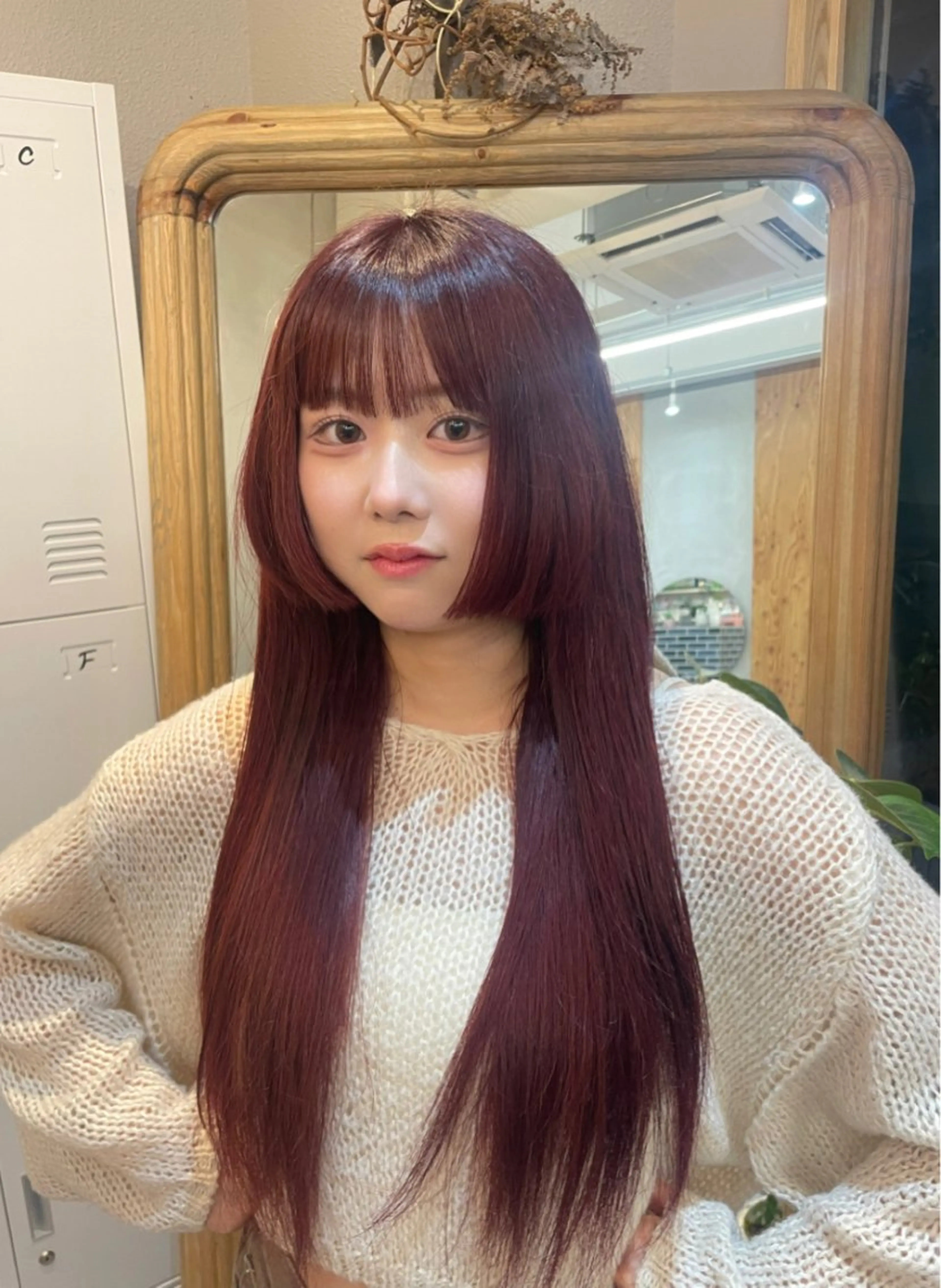 ロング カラー ブリーチ ブラウンカラー レッドカラー レッドブラウン ハイトーン縮毛/暖色 なーな🎀🤍のヘアスタイル