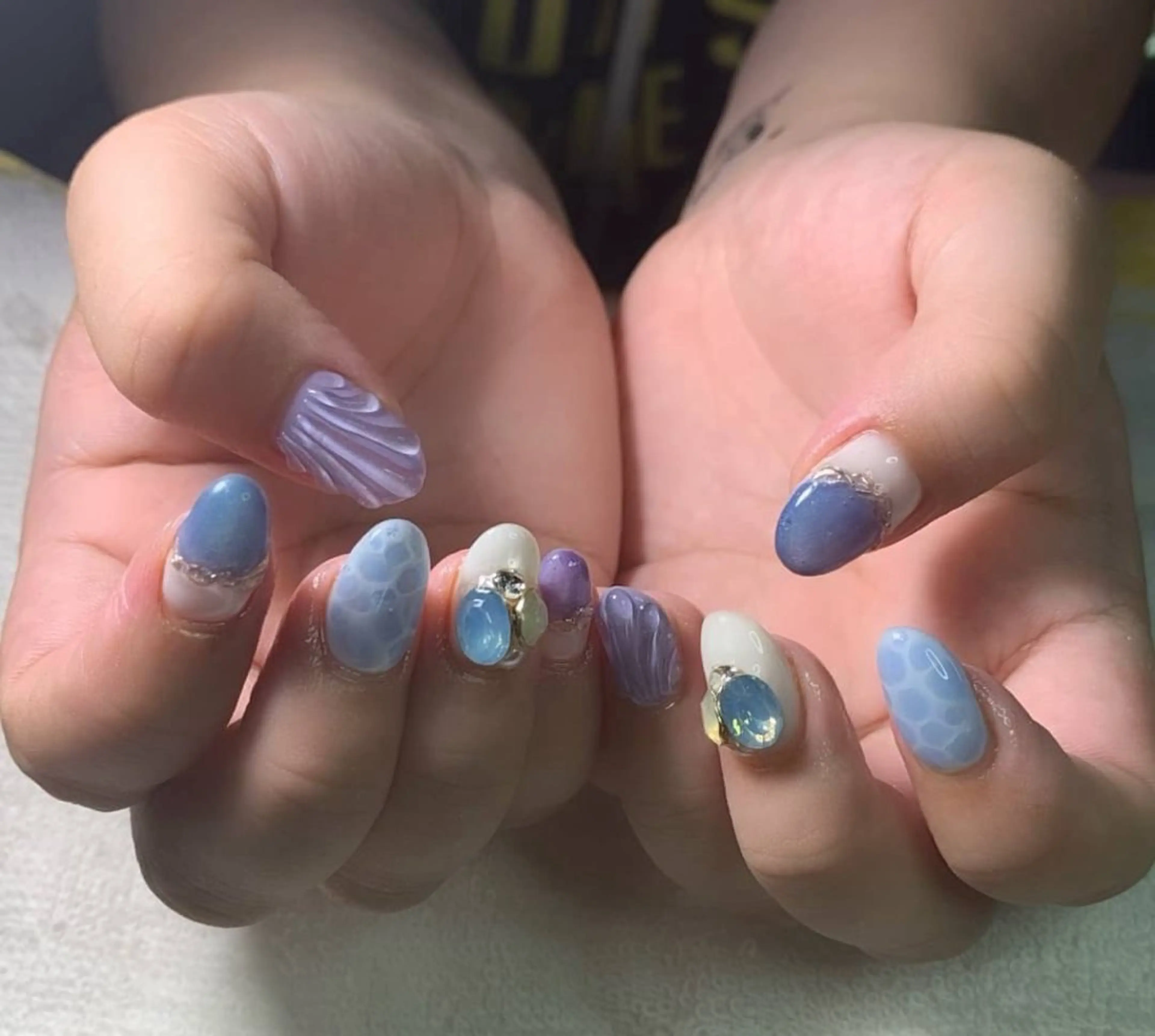 ネイル マグネットネイル ハンドネイル フットネイル MHR nailのネイルデザイン