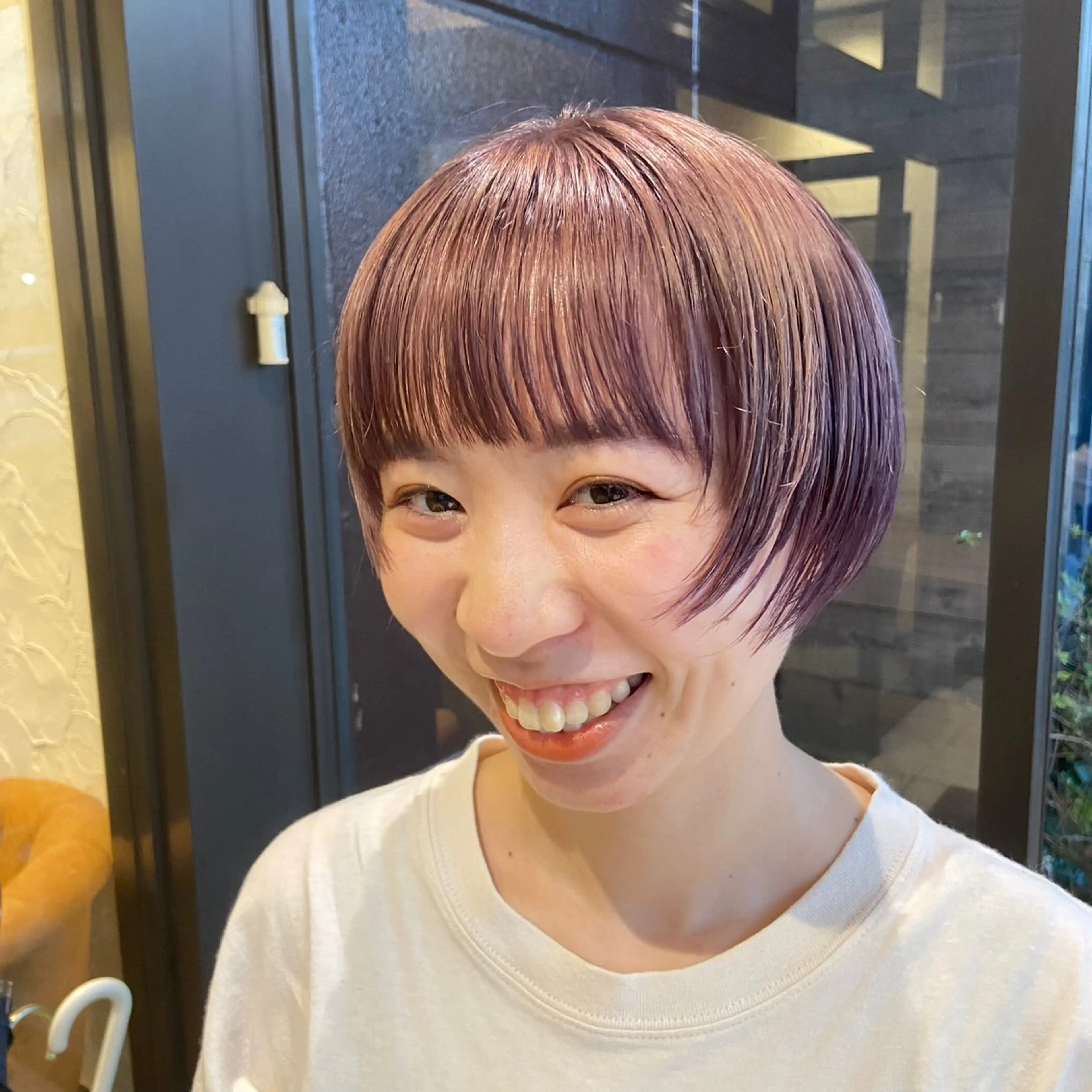 ショート カラー ゆうこ 🩷🩶のヘアスタイル