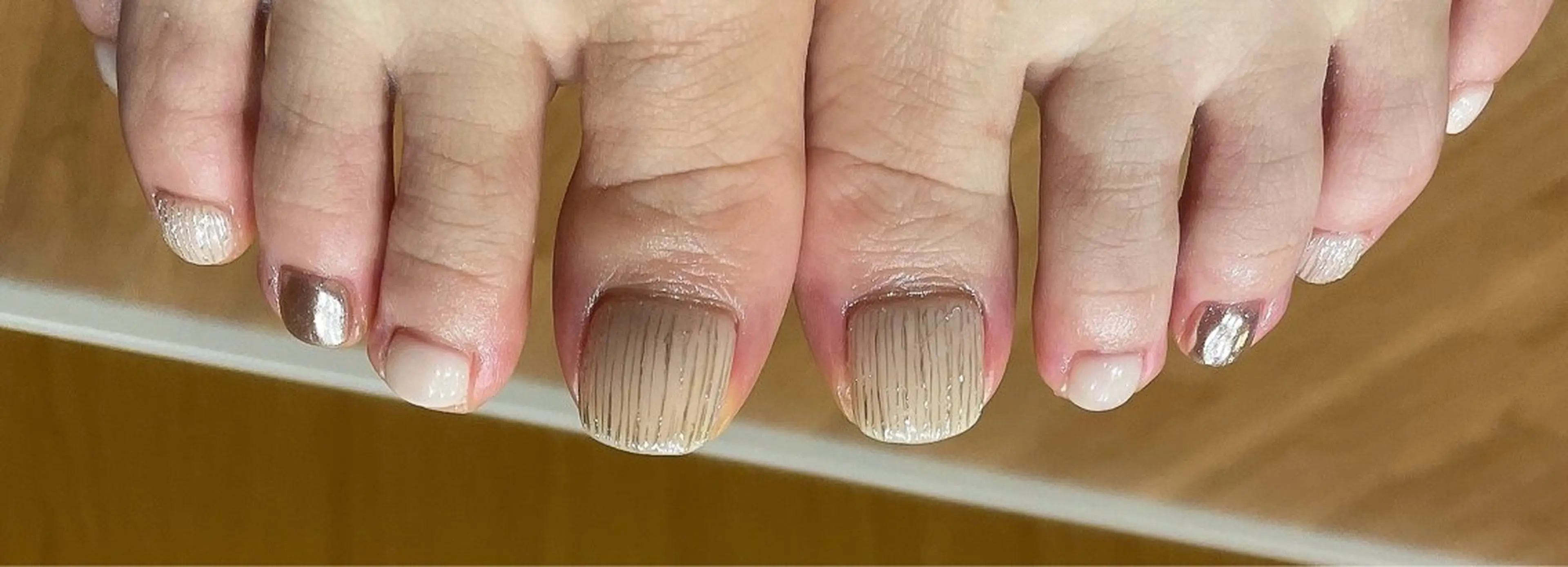 ネイル フットネイル liberté所属・liberté🫧 新小岩のネイルデザイン