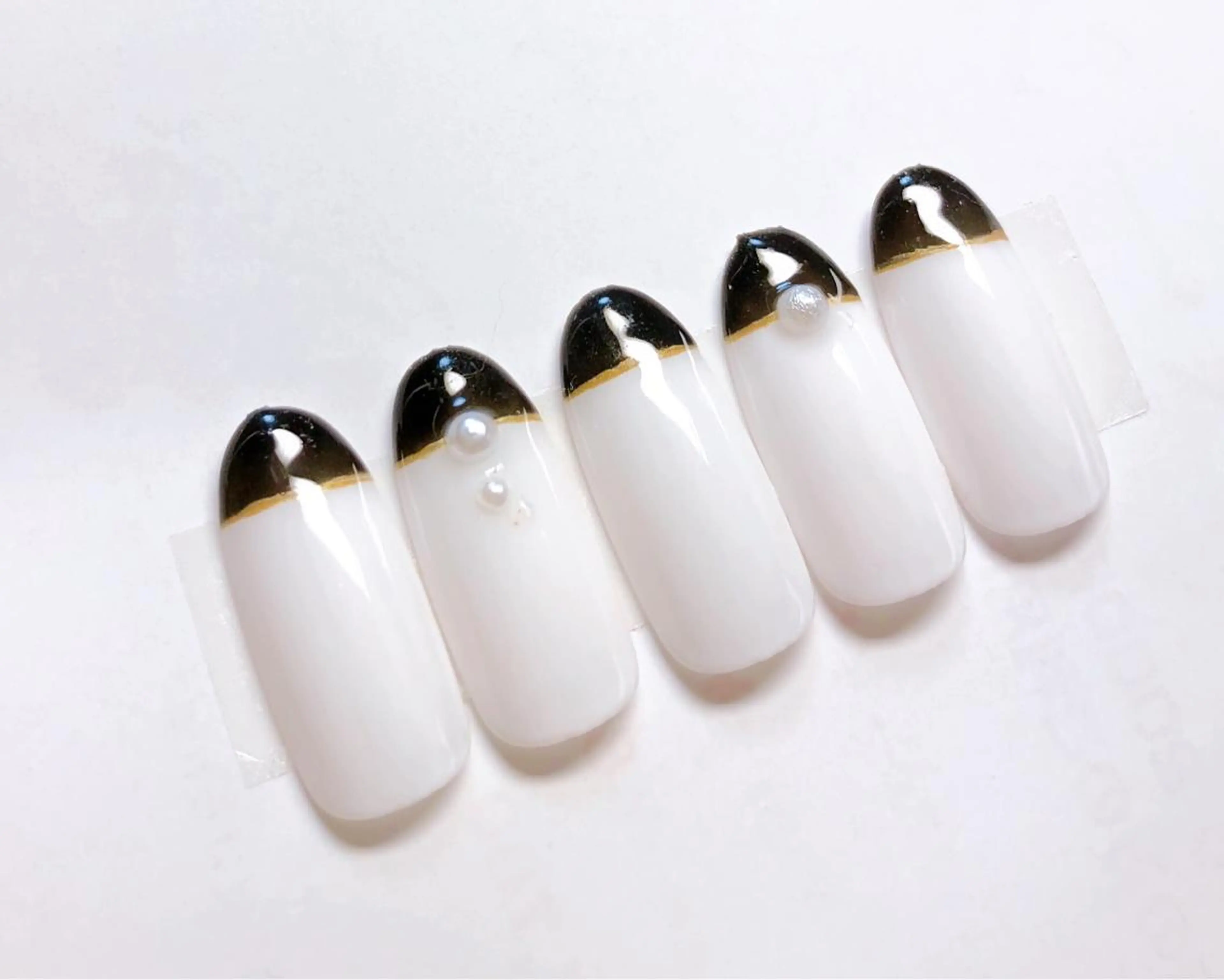 ネイル Bella  totalbeauty所属・Bella 齋藤理奈のネイルデザイン