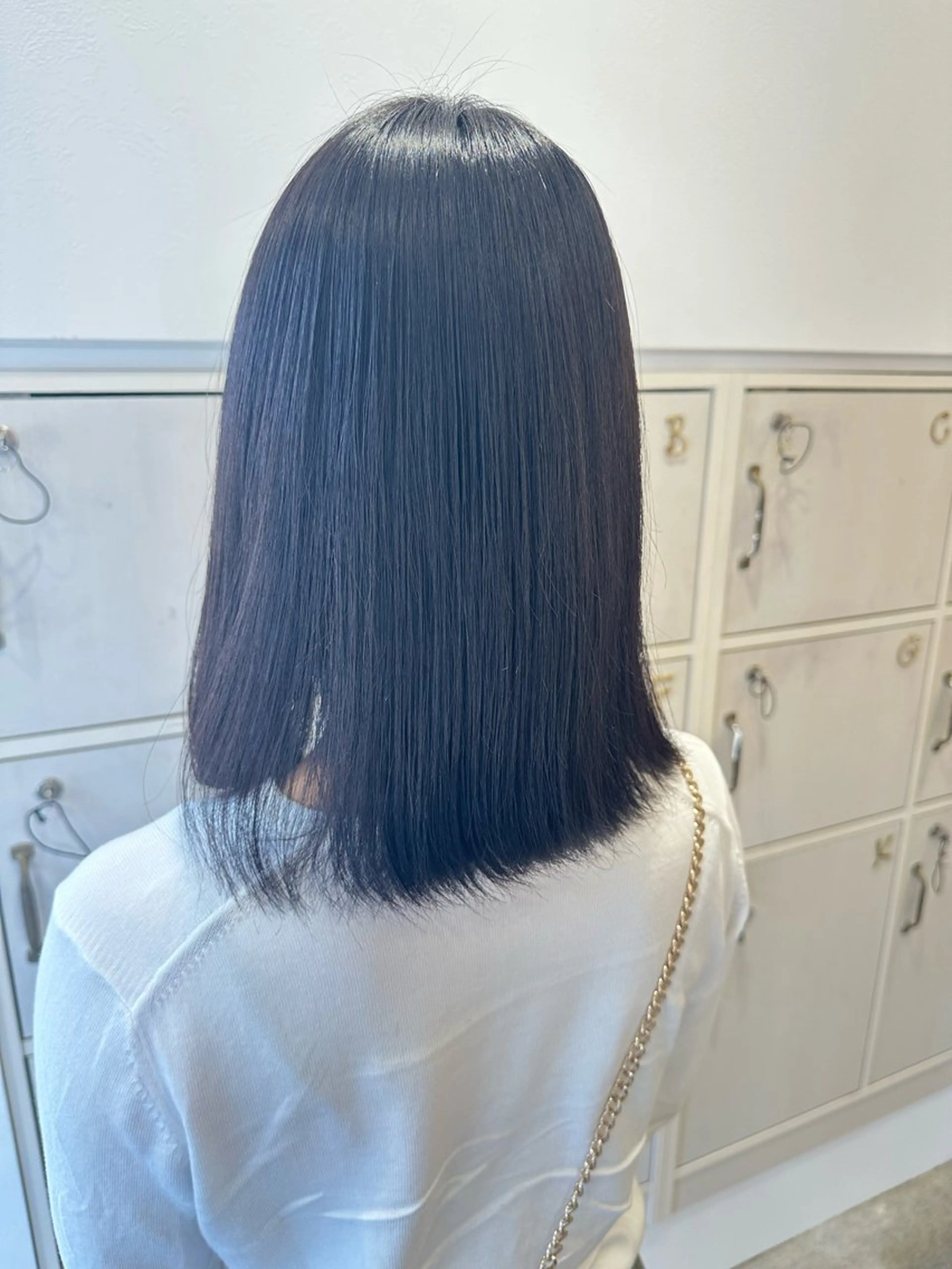 ミディアム 小野 永貴のヘアスタイル