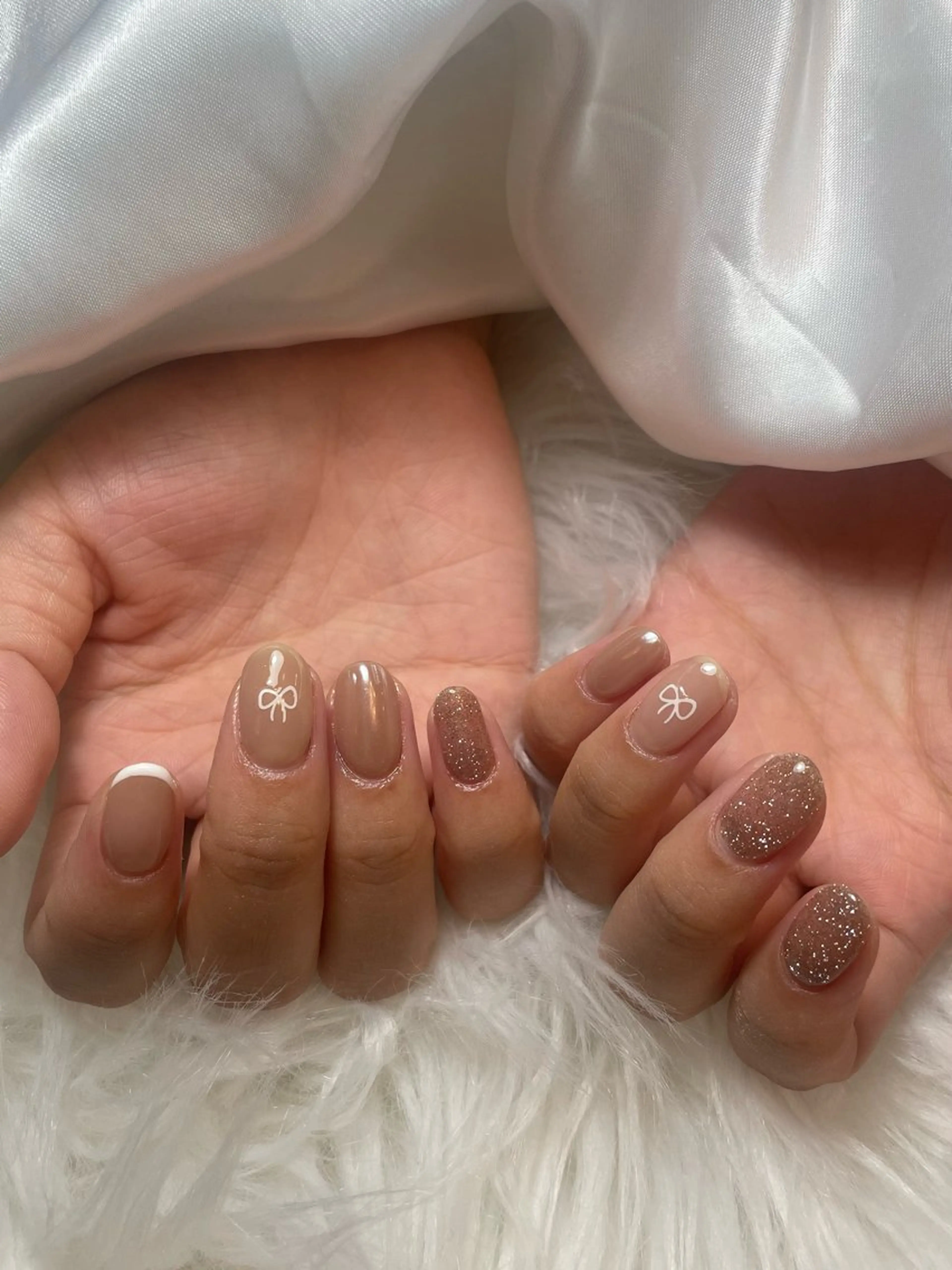 ネイル ブルー フレンチネイル キラキラネイル マグネットネイル シンプルネイル ハンドネイル timtam --sakiのネイルデザイン