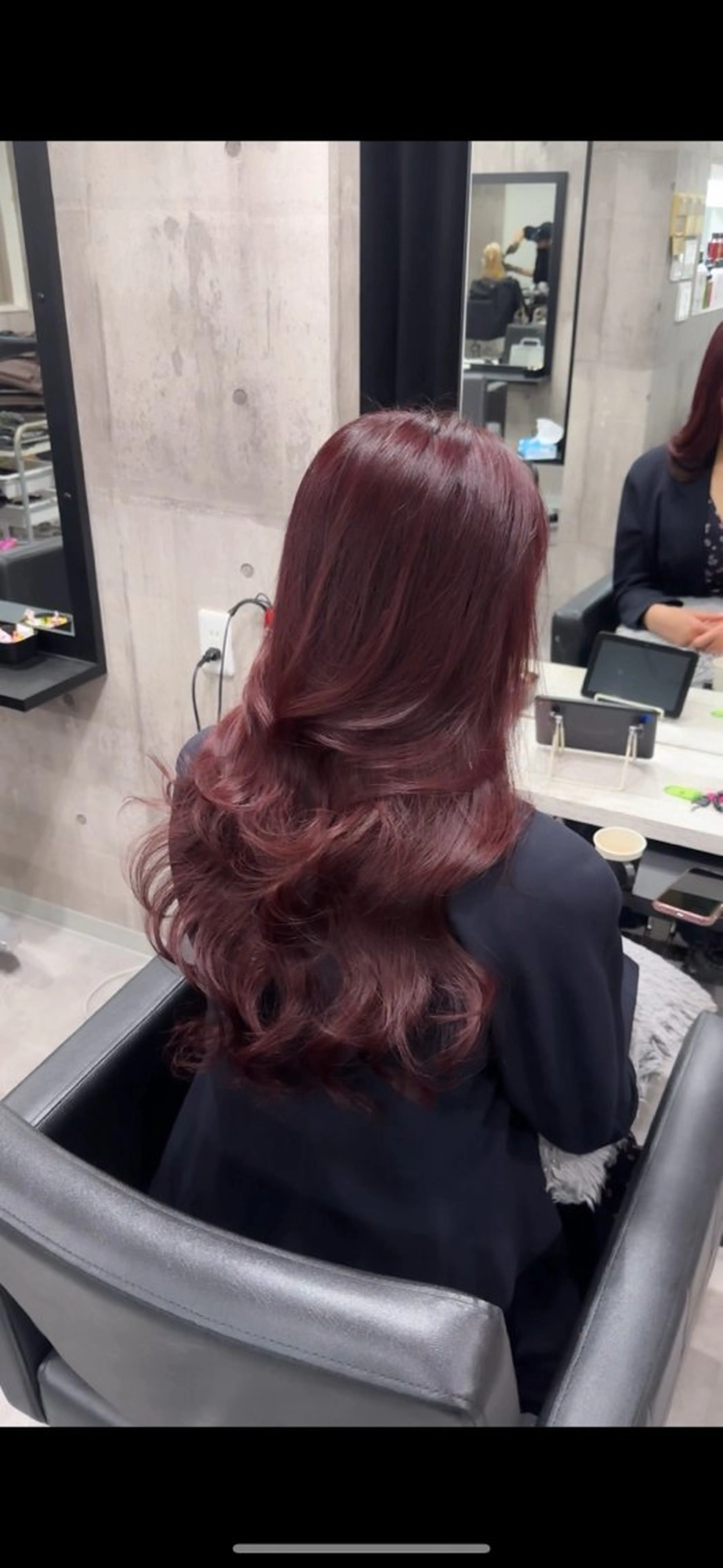 ロング カラー ブリーチ ダブルカラー ブリーチなしカラー 韓国風ヘア レイヤーカット _WHITE +南海難波所属・YUMI YUMIのヘアスタイル