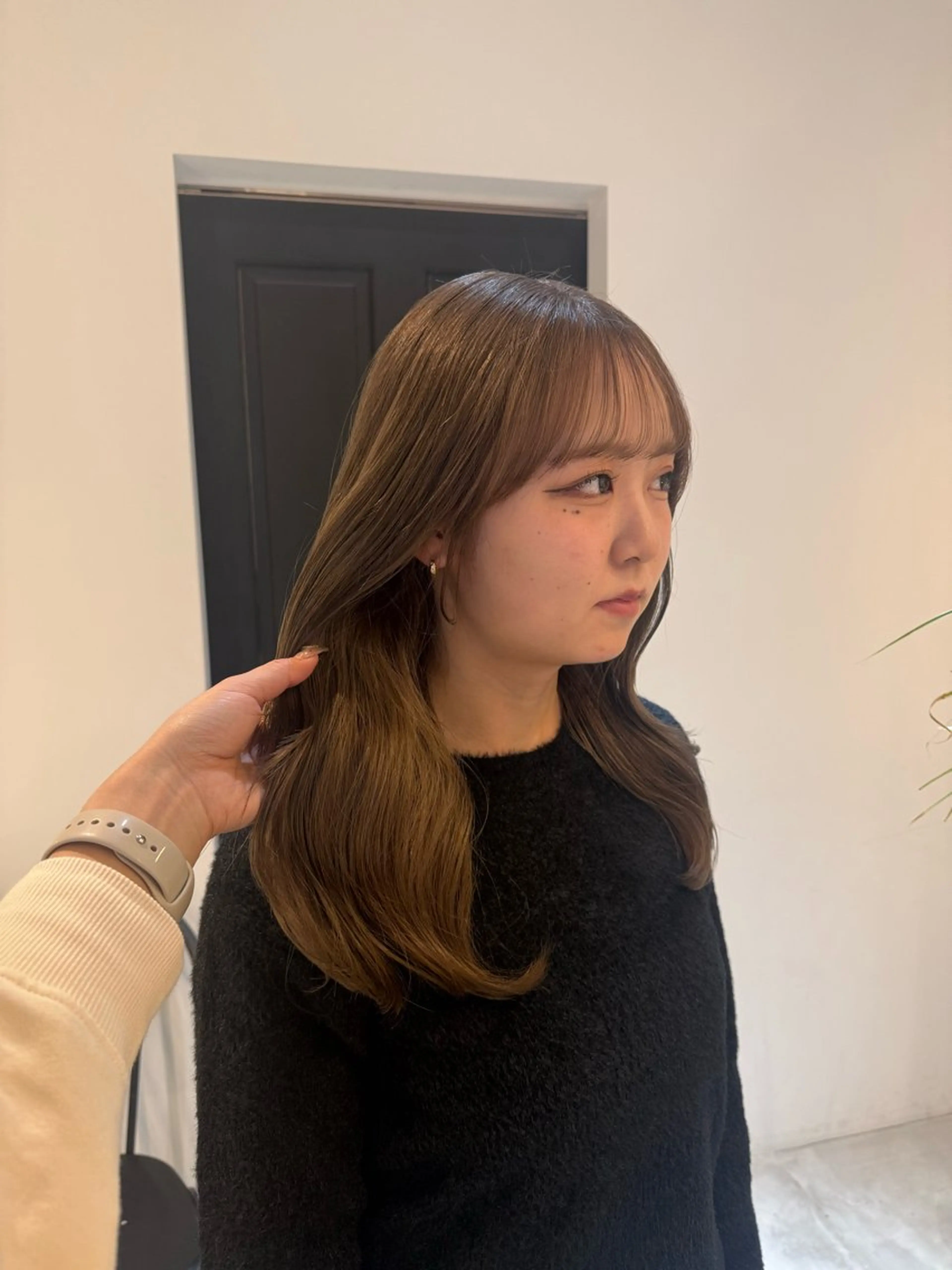 セミロング カット ヘアカラー トリートメント ALLYS 渋谷店所属・最高級の艶のある カラーmei🎨のヘアスタイル