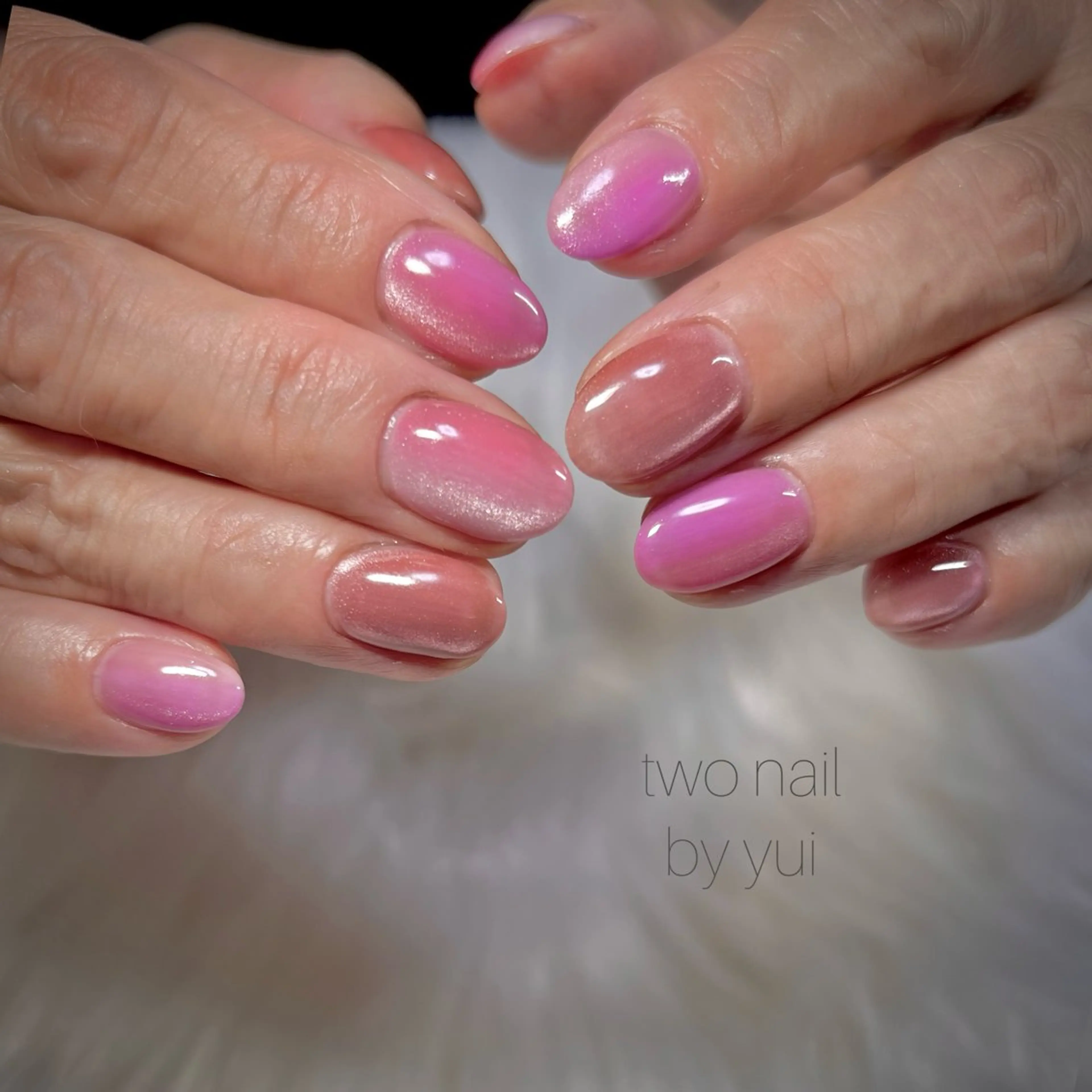 ネイル アートネイル マグネットネイル ネイルチップ ホワイト ハンドネイル two nailのネイルデザイン