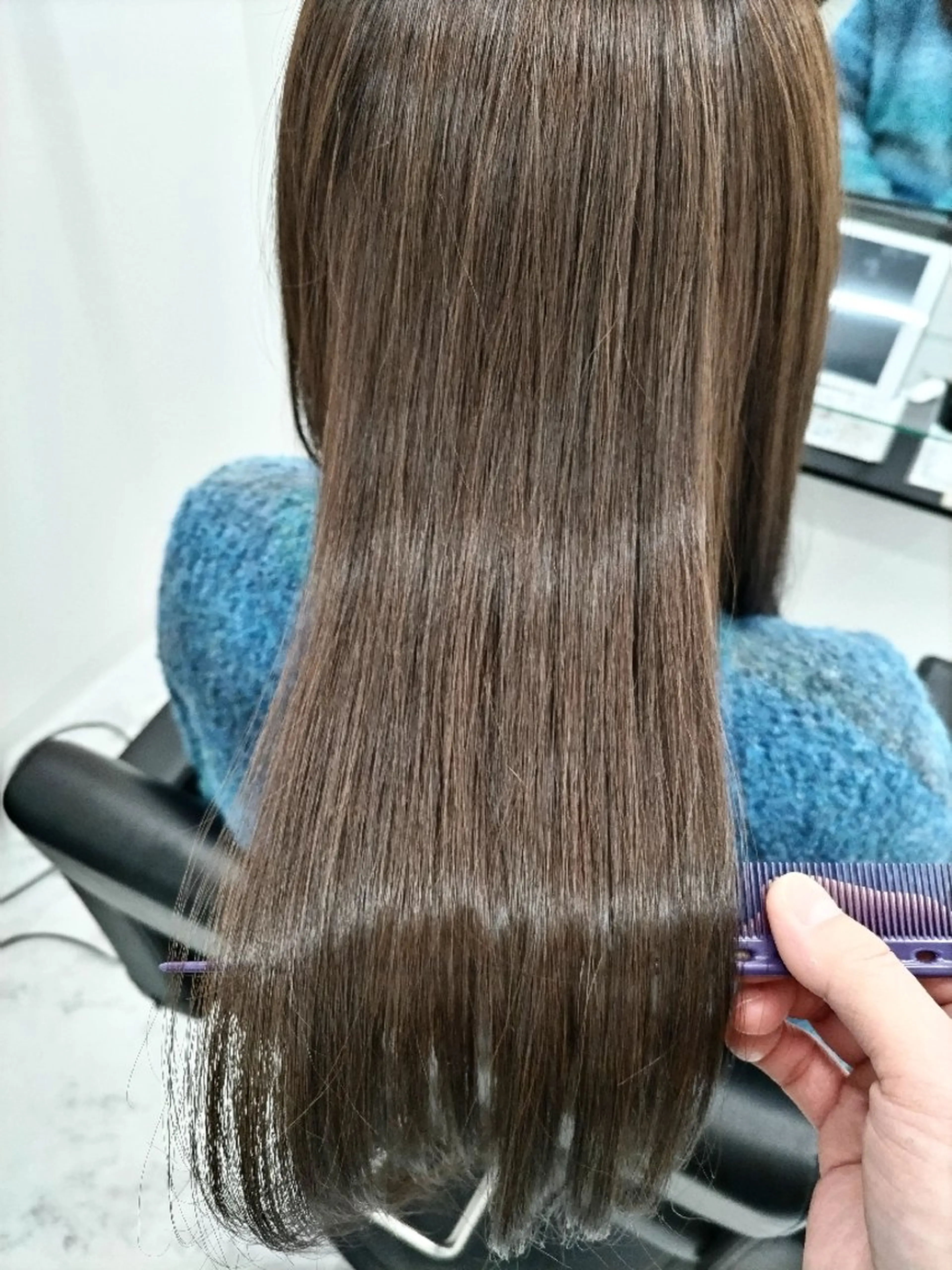 👑2番人気👑【弾む艶髪🌹✨美髪】 透明感カラー+メテオ酸熱トリートメントの写真