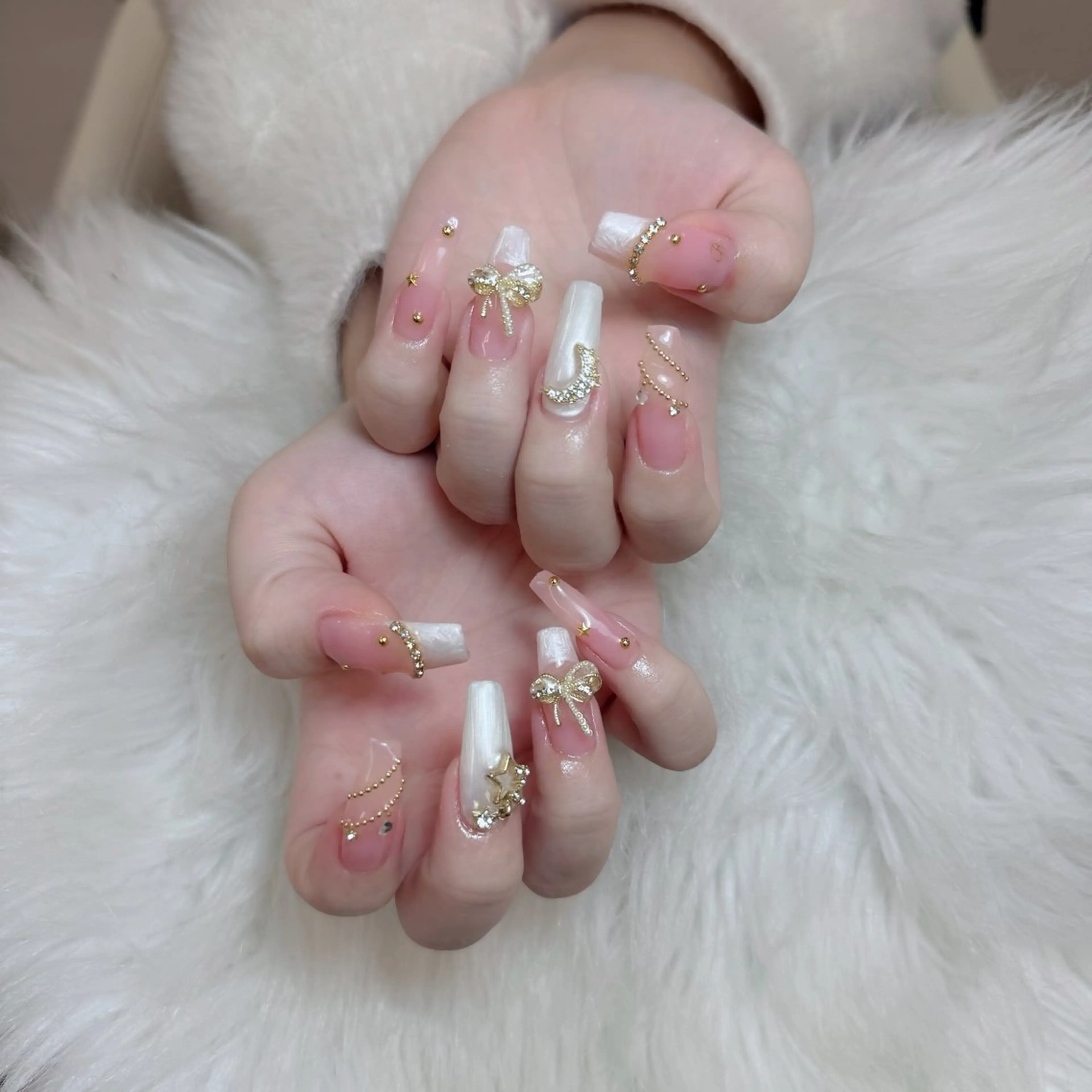 ネイル アートネイル フレンチネイル ジェルネイル 韓国ネイル マグネットネイル Lenie Shinokuboのネイルデザイン