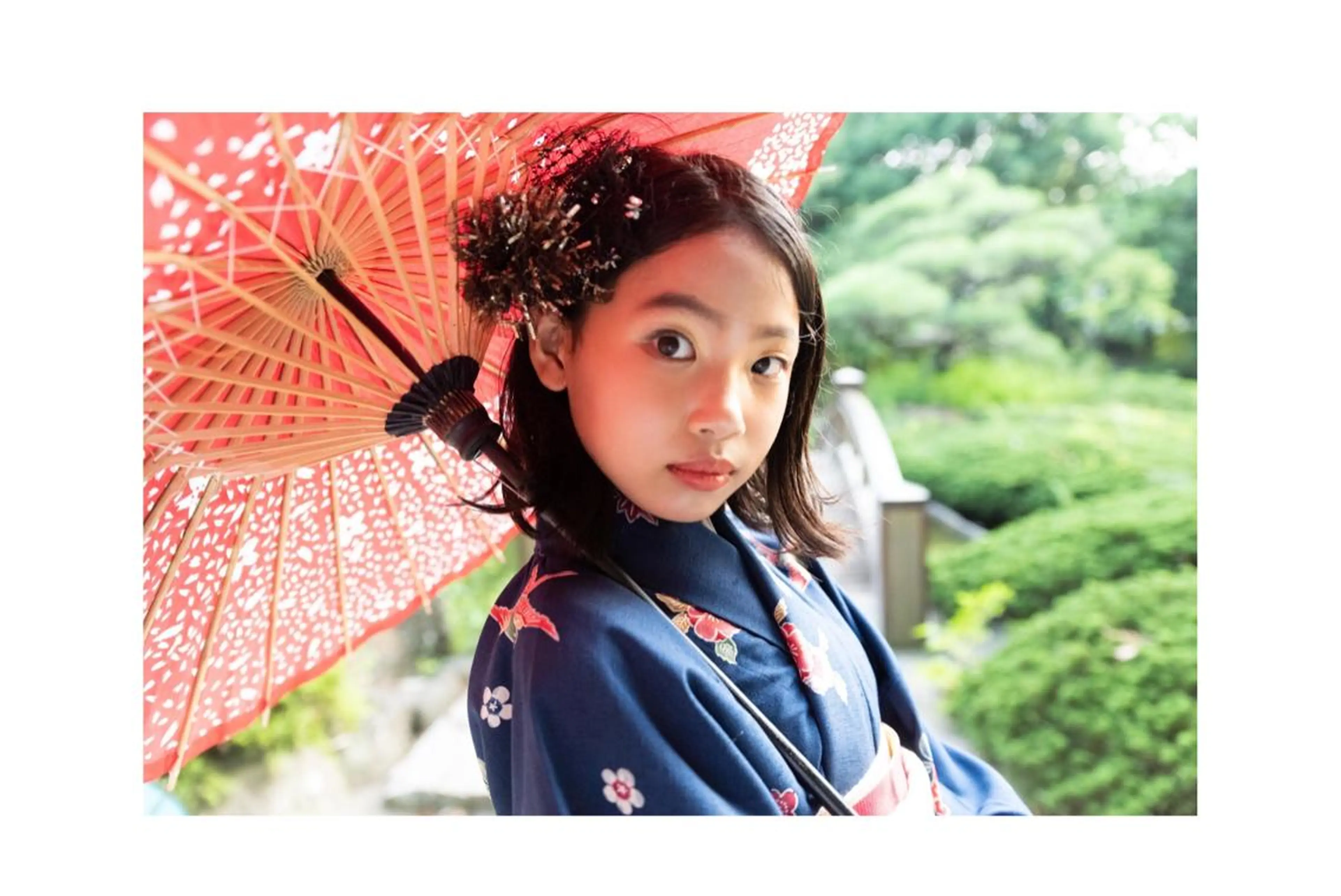 ヘアアレンジ キッズ 成人式 野咲き 美容室のマツエク・マツパデザイン