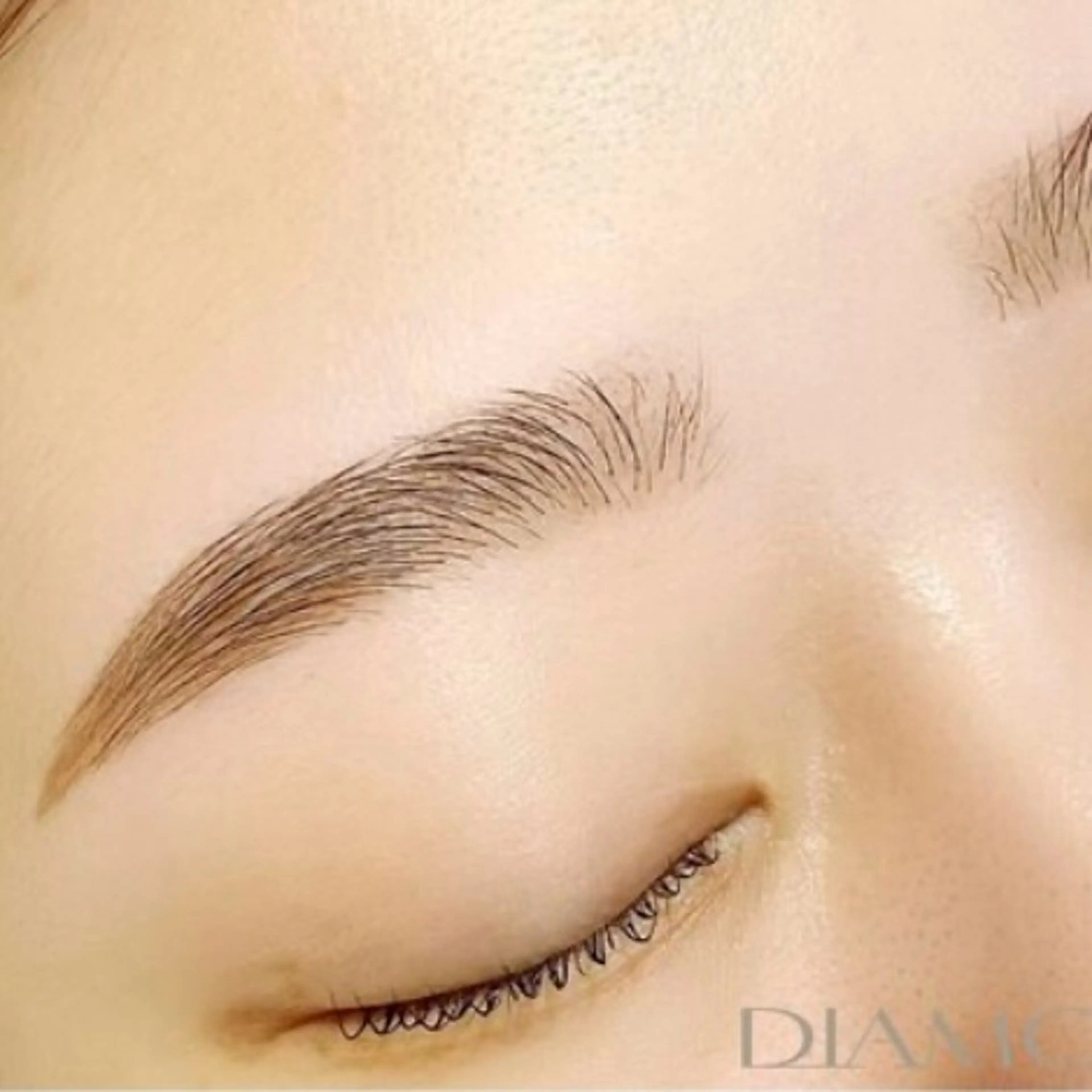 アイブロウ 副店長 山田のマツエク・マツパデザイン