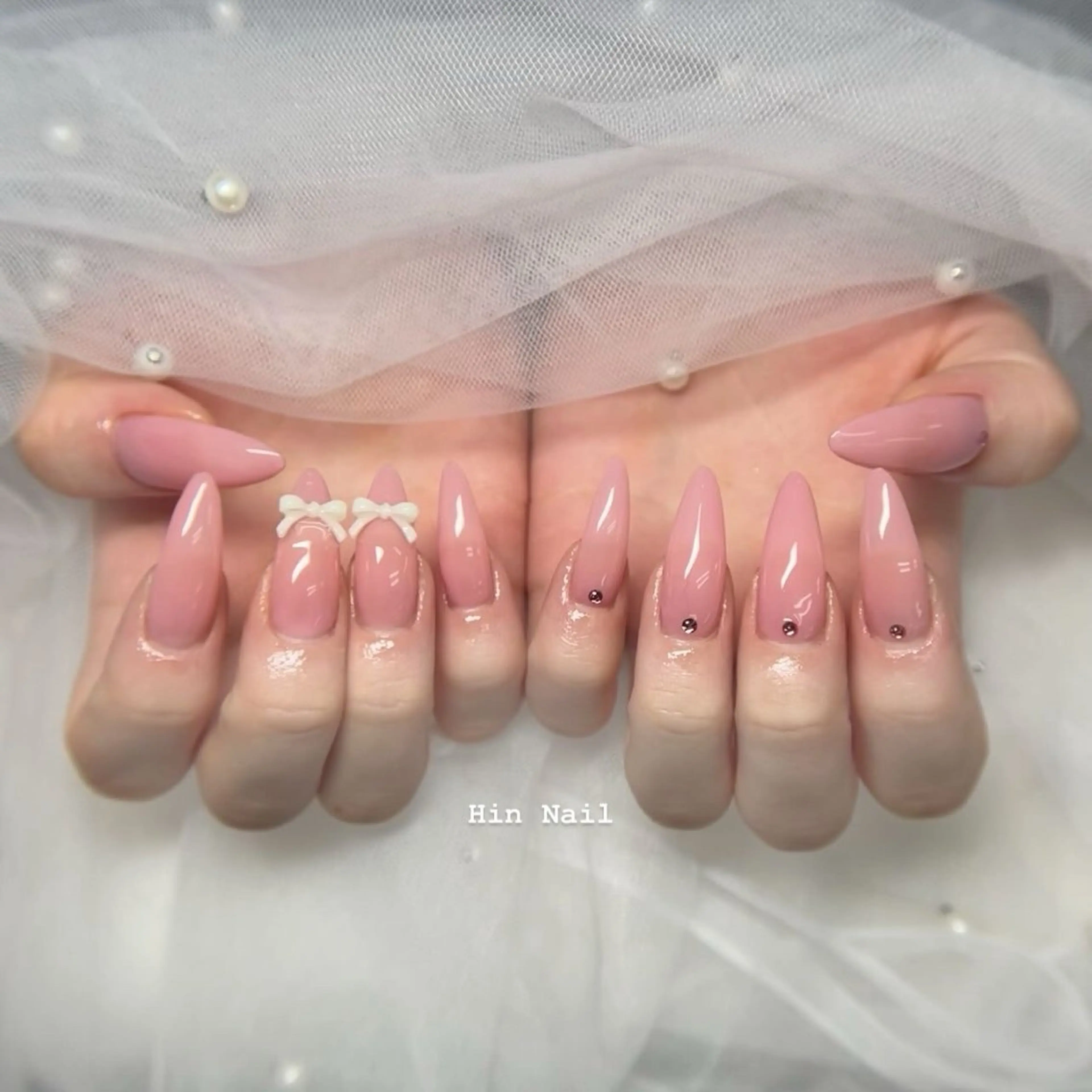 ネイル ハンドネイル HIN NAILのネイルデザイン