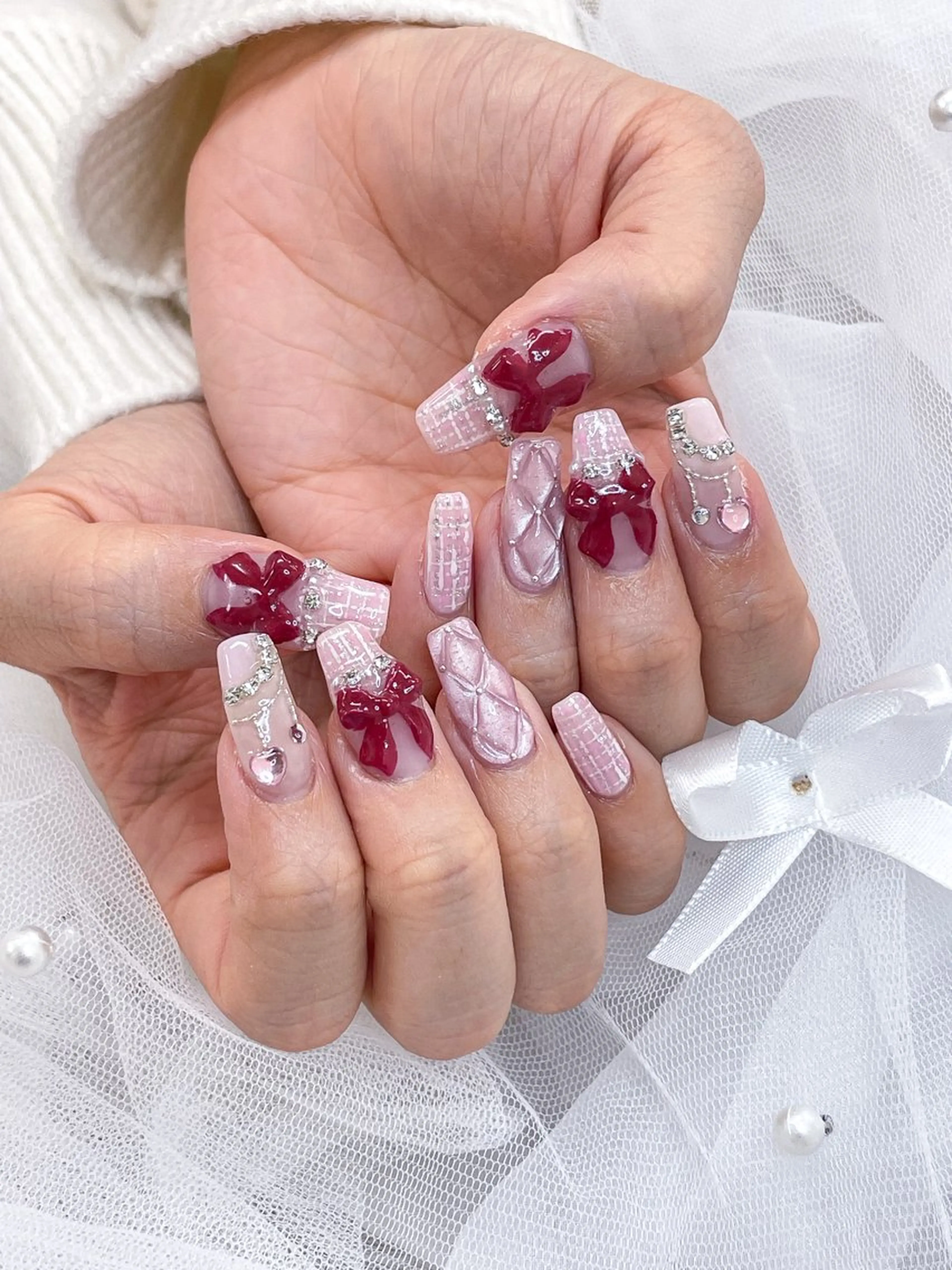 ネイル リボン ハンドネイル 五十嵐 美智のネイルデザイン