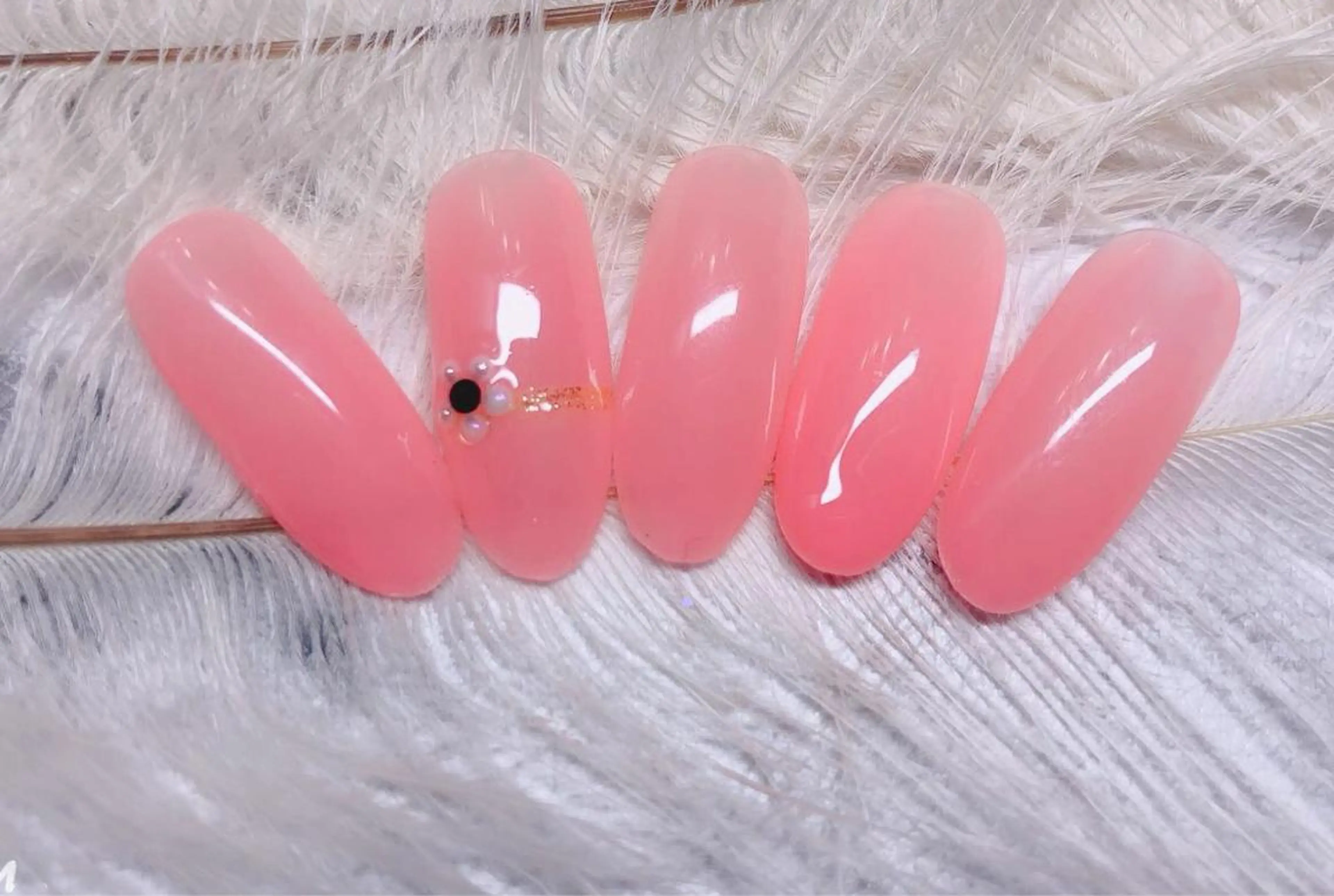 ネイル ハンドネイル マジックミラー所属・マジック ミラーのネイルデザイン