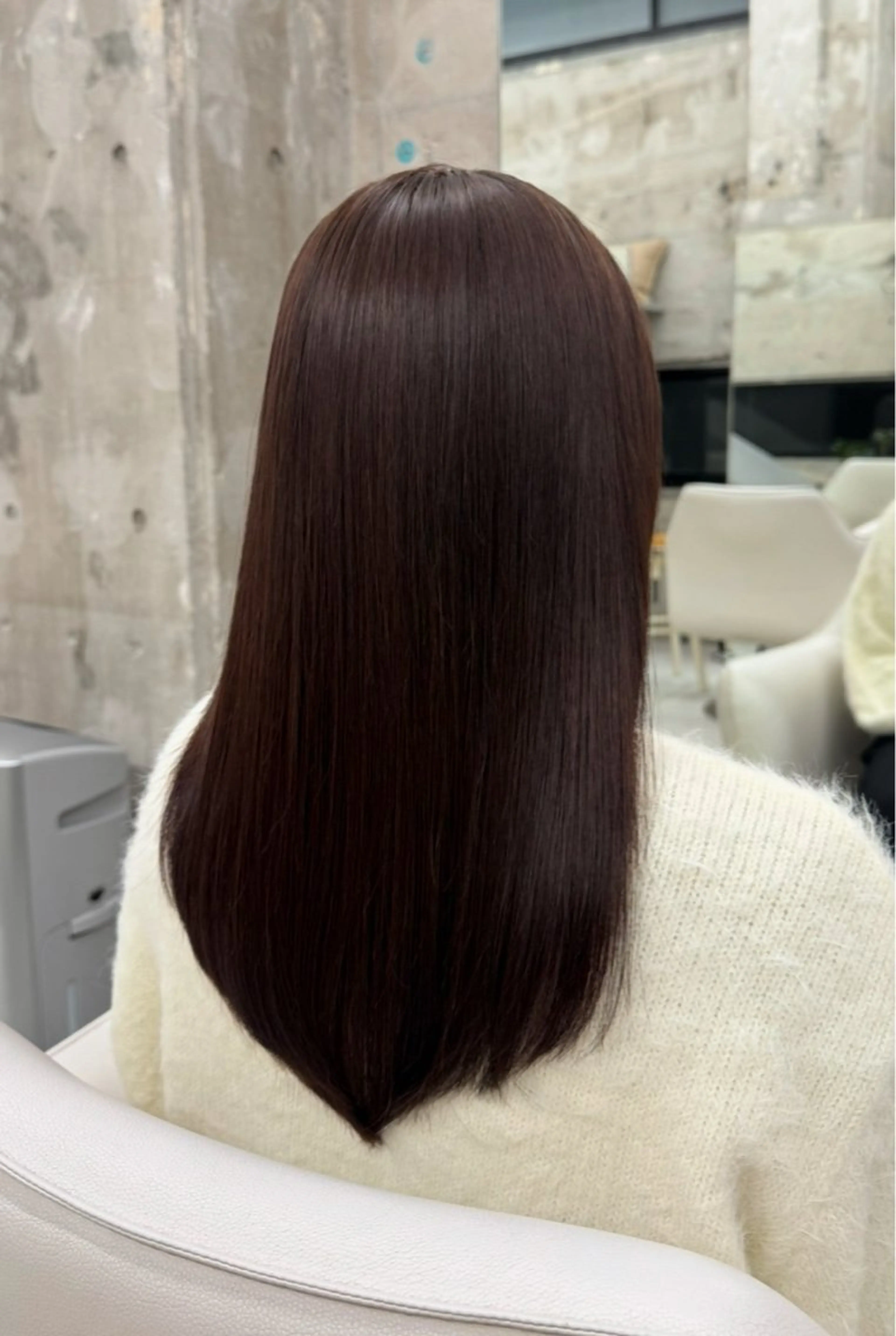 ロング 関川 奈摘のヘアスタイル