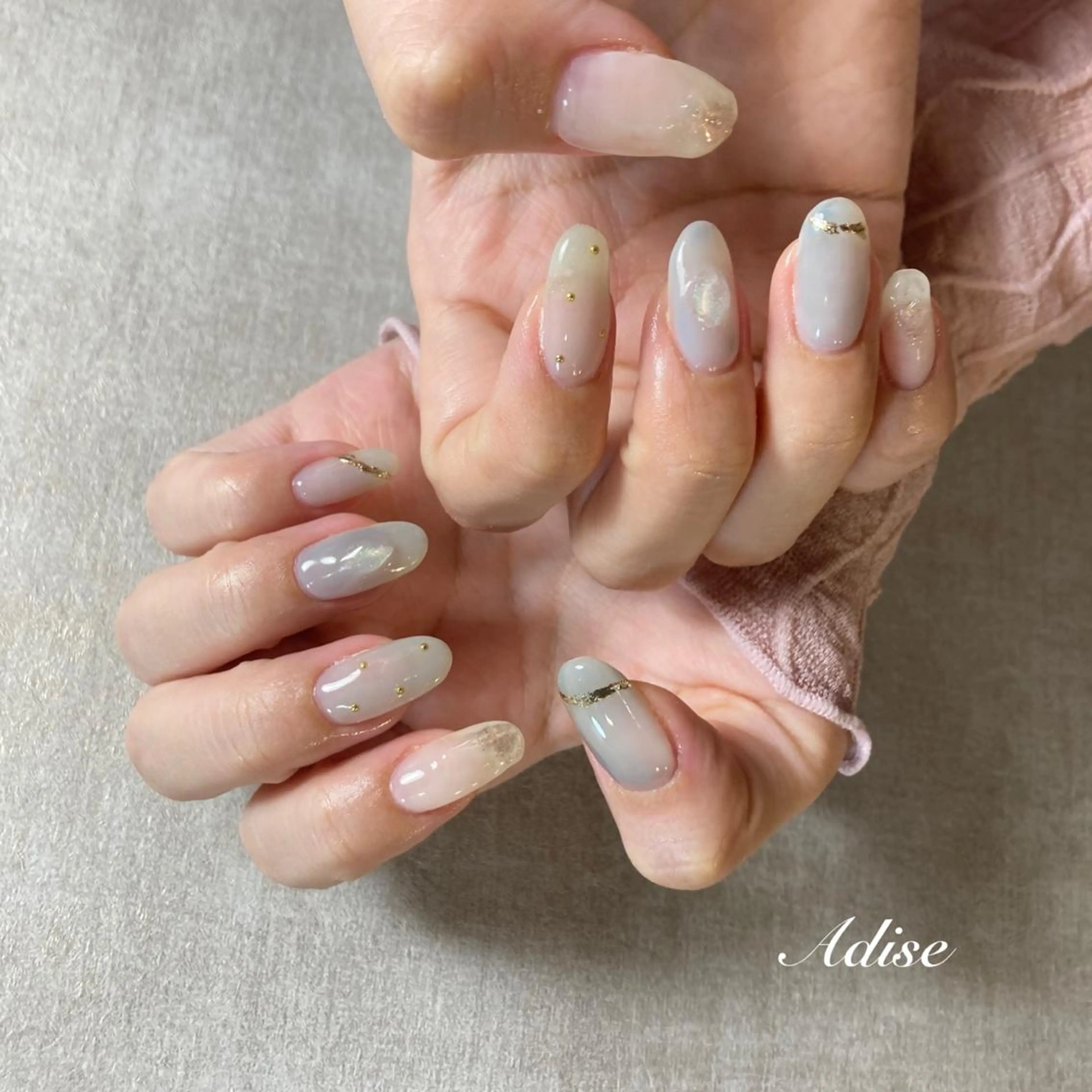 ネイル フレンチネイル グラデーション ニュアンスネイル オフィスネイル 第一印象専門サロン ADISEのエステ・リラクイメージ