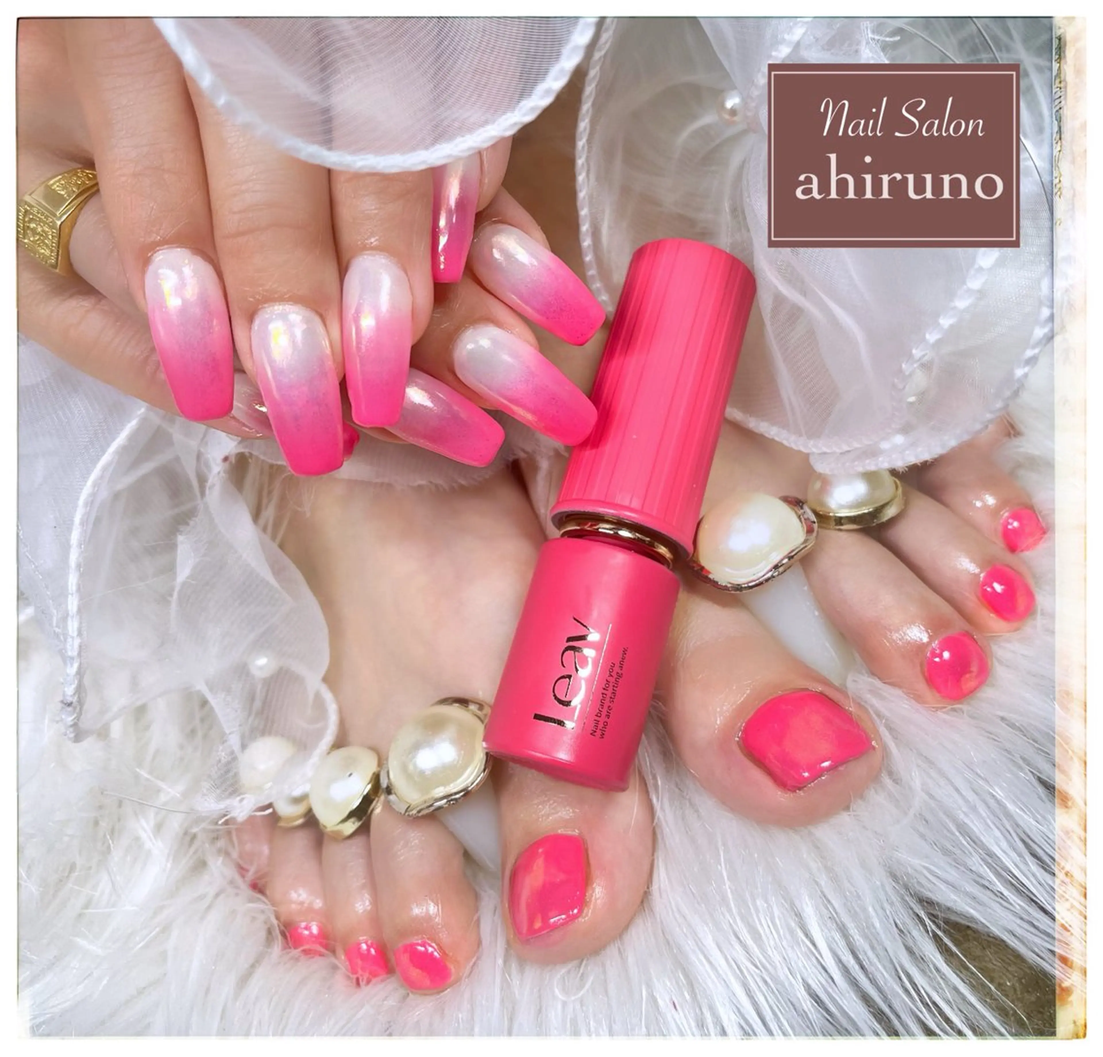 ネイル 長さ出し フットネイル グラデーション おそろいネイル ピンク ハンドネイル フットネイル ahiruno ✿ yuiのネイルデザイン