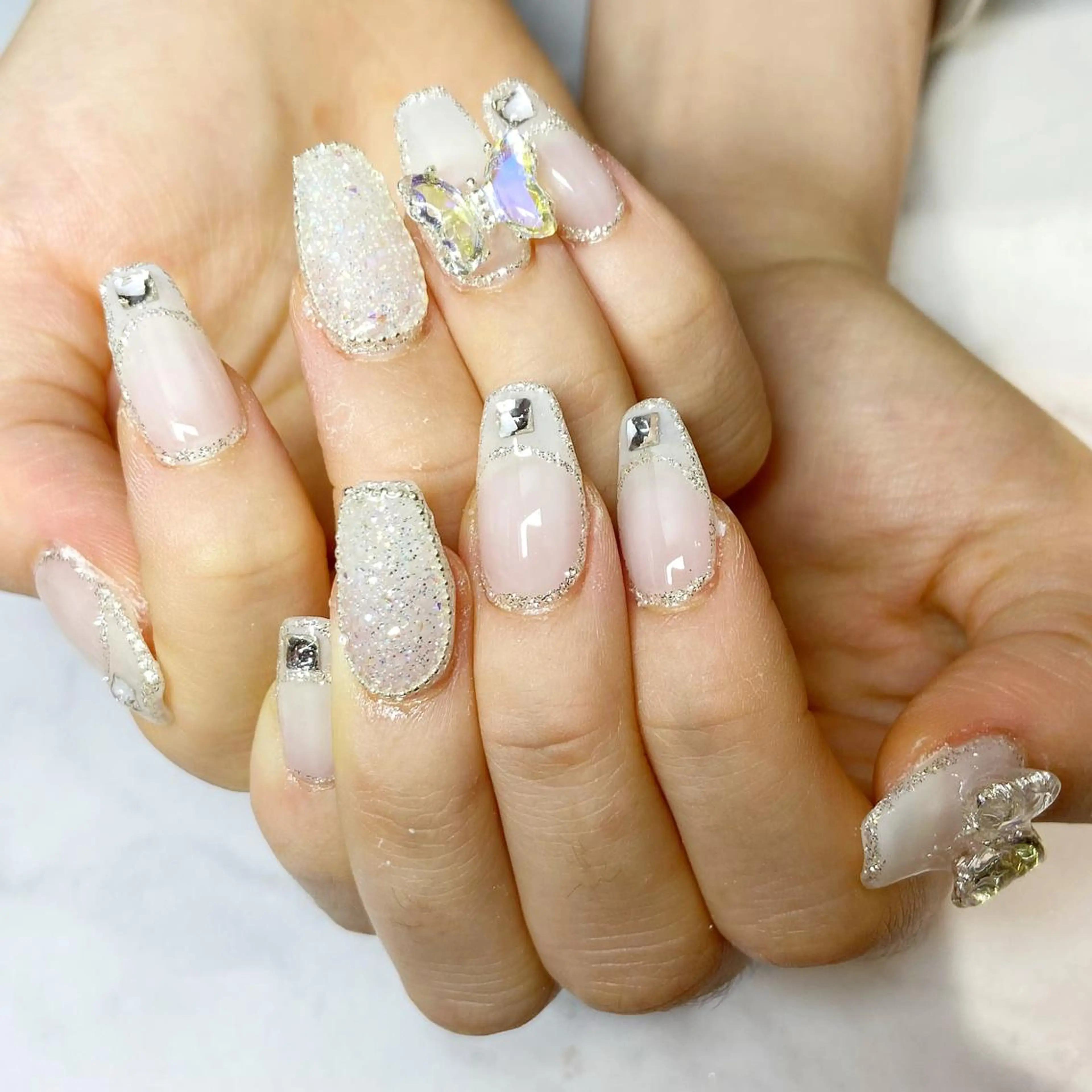ネイル ハンドネイル YUN 💅のネイルデザイン