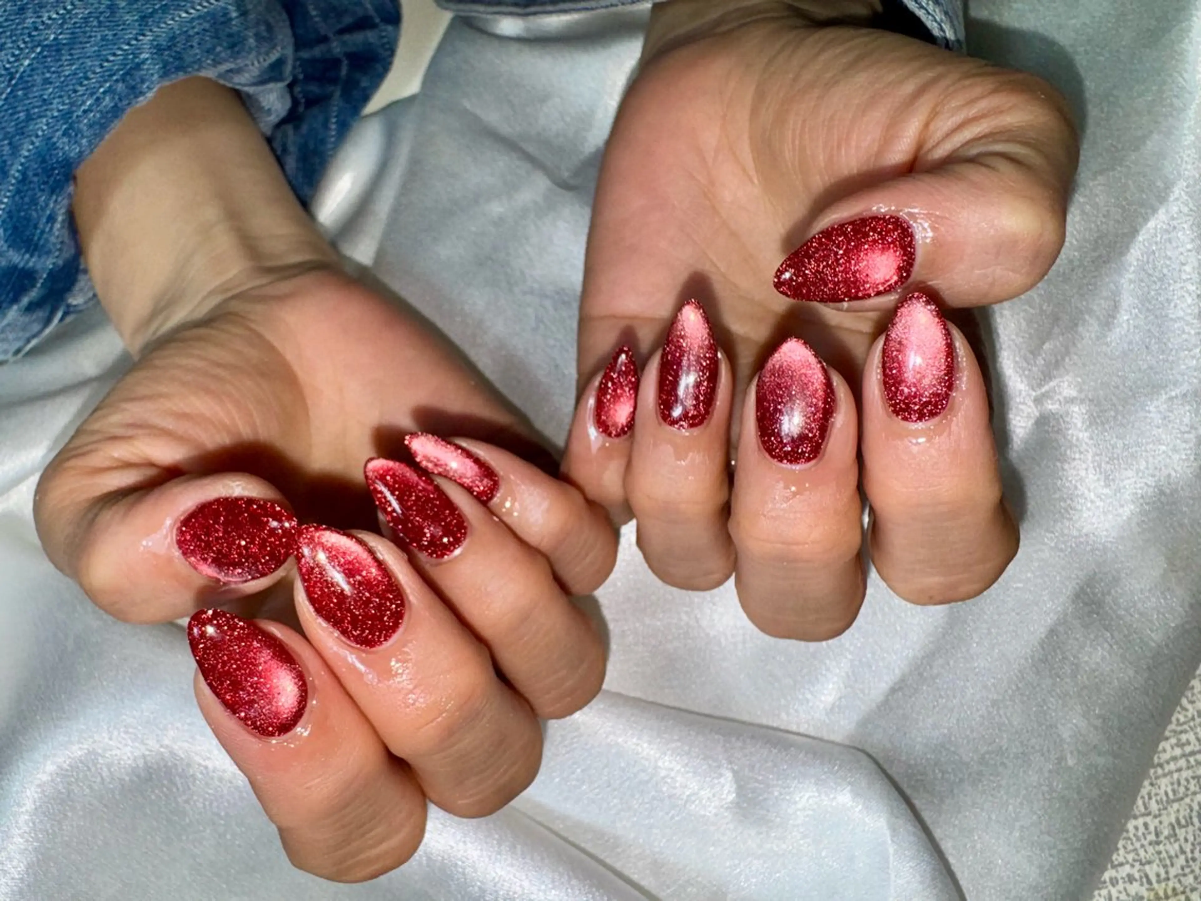 ネイル オーロラネイル 桜ネイル フラッシュネイル フラッシュマグ フラワーネイル ハンドネイル kikinail 溝の口のネイルデザイン