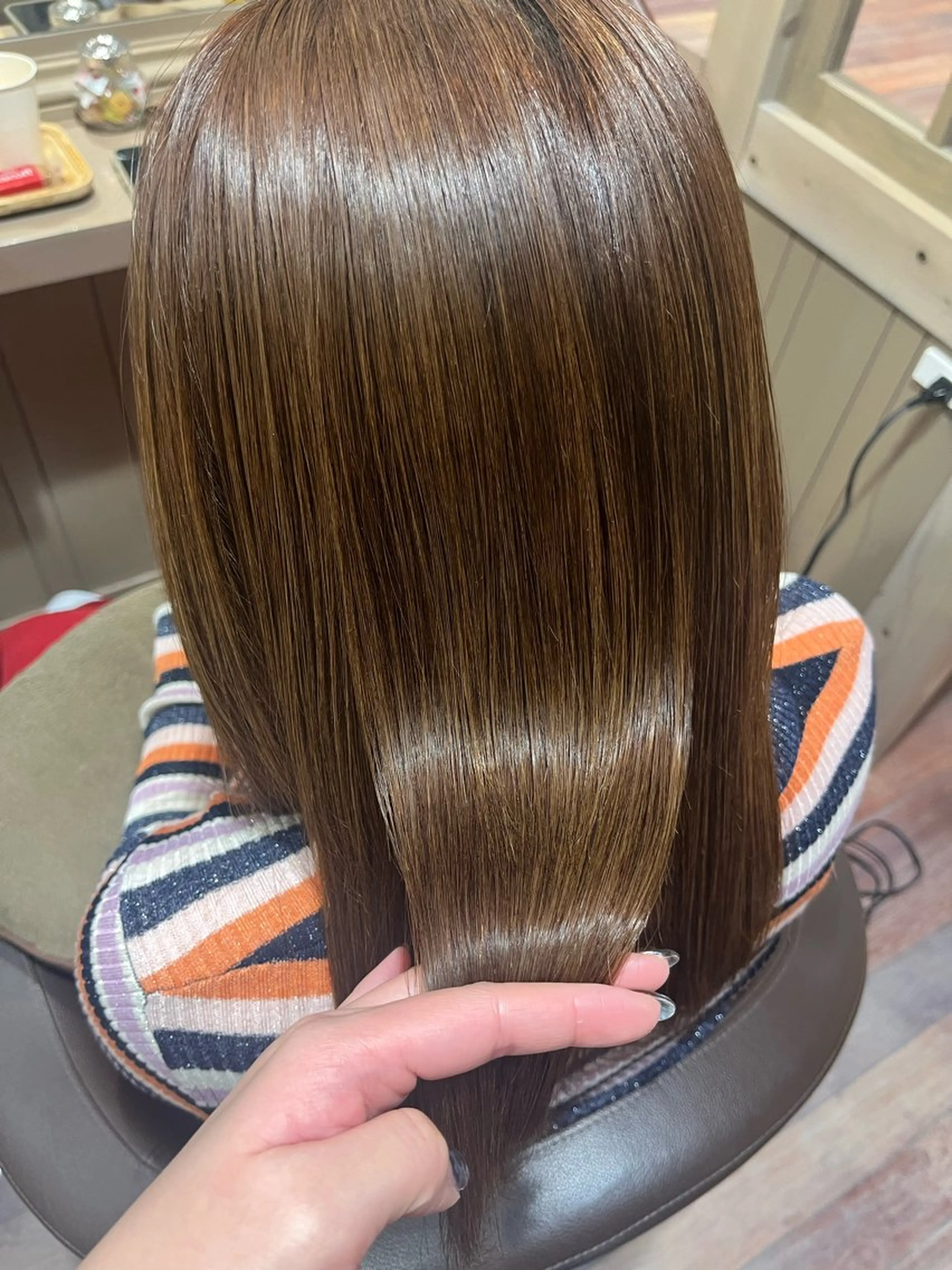 【絹髪/ツヤ髪】シルクトリートメント+頭皮洗浄+前髪カットの写真