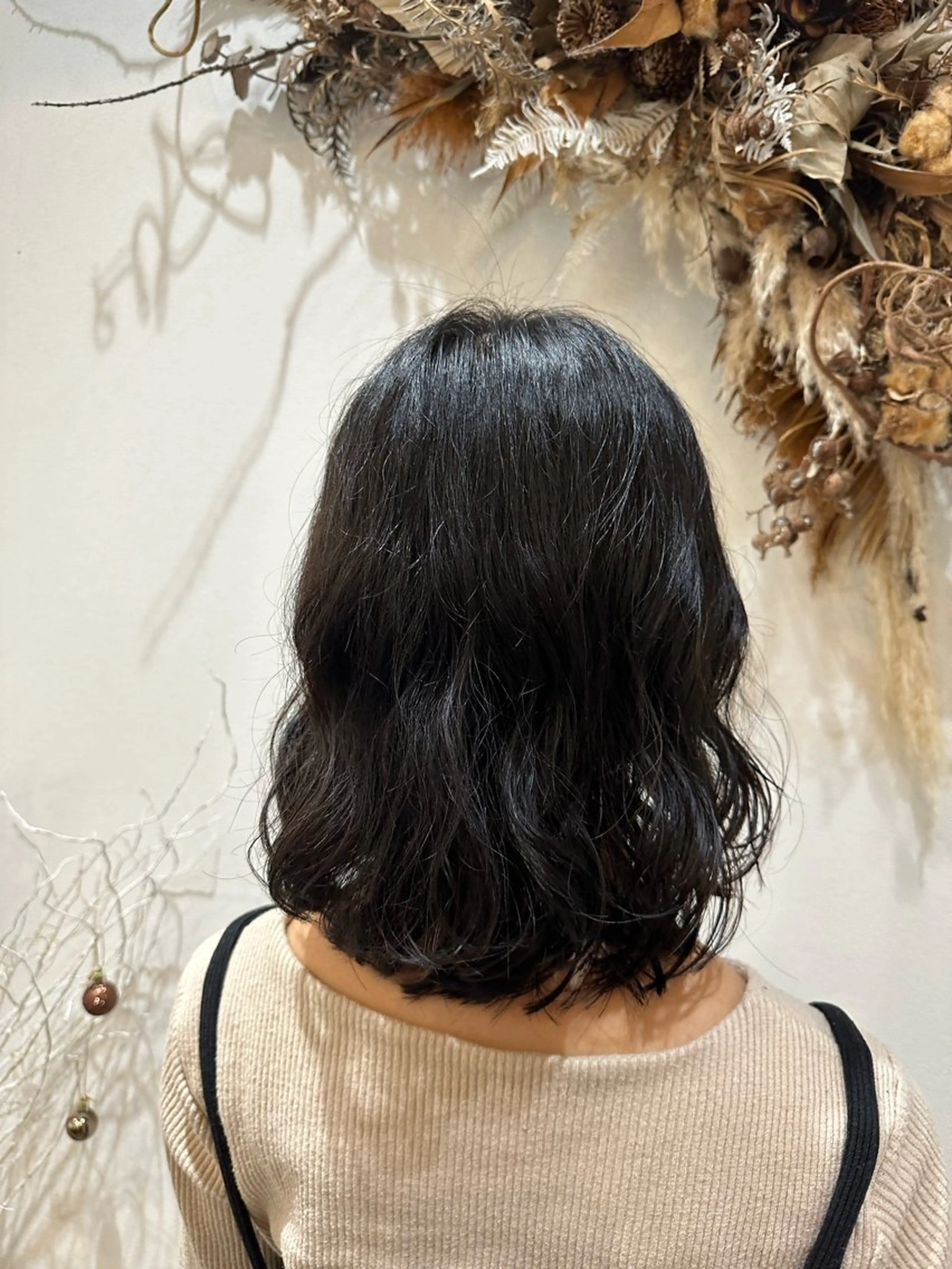 パーマ 岩本みるか/ 暖色カラー/ベージュのヘアスタイル